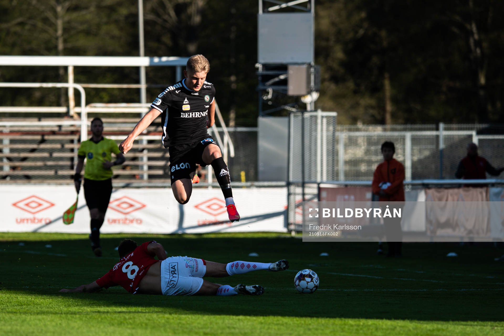 Degerfors Christos Gravius och Örebros Dennis Collander