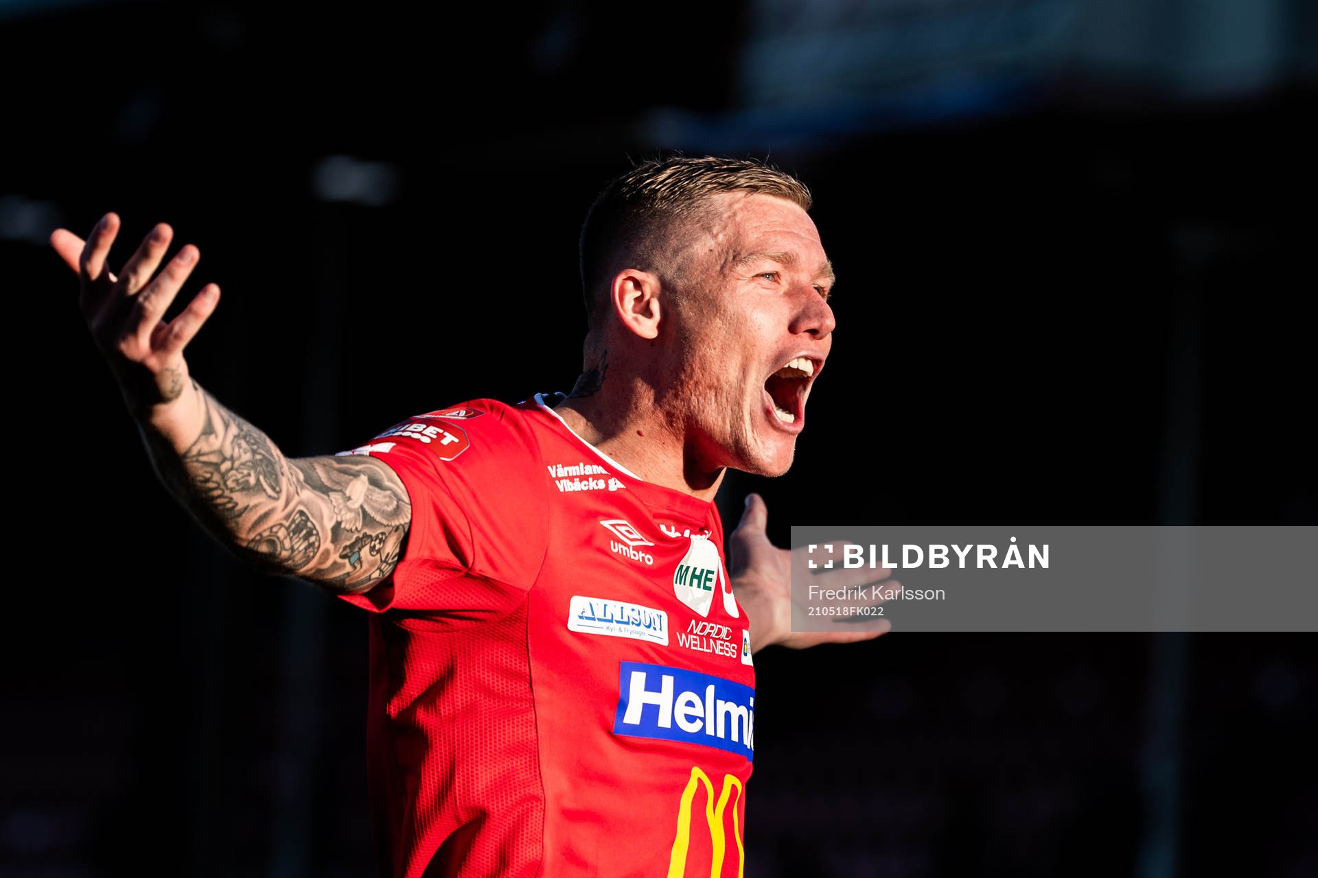 Degerfors Victor Edvardsen jublar
