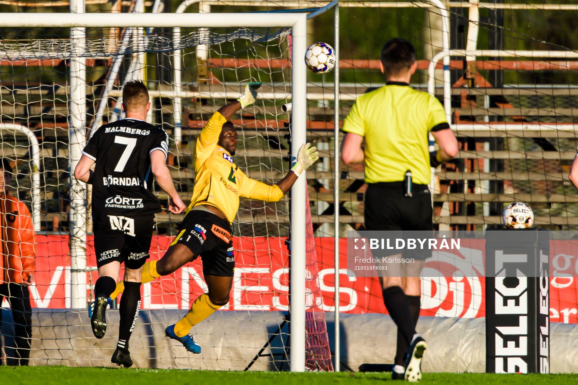 Degerfors målvakt Ismael Diawara