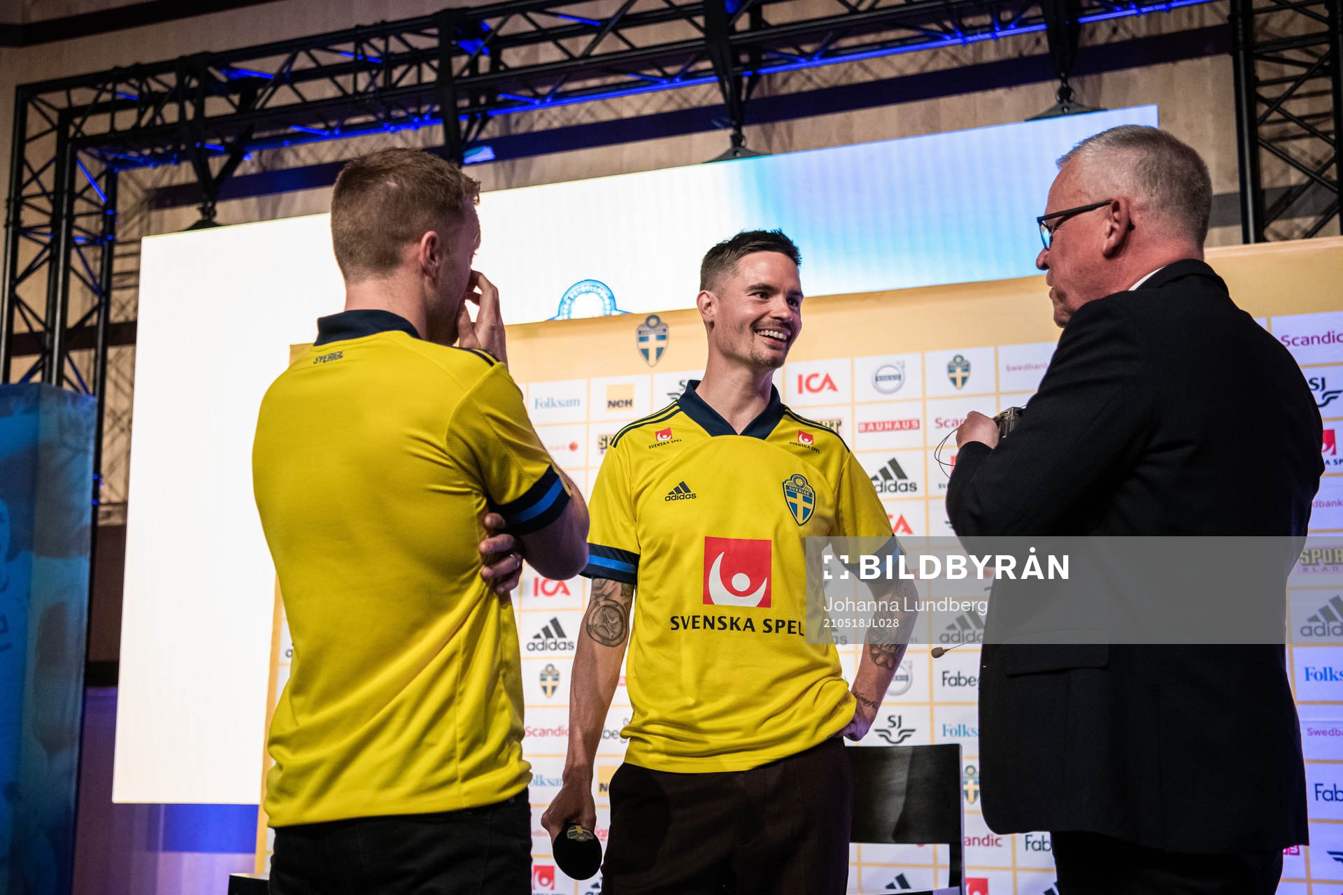 Sebastian Larsson, Mikael Lustig and head coach Janne Andersson of the Swedish national football team during a press conference on May 18, 2021 in Stockholm.