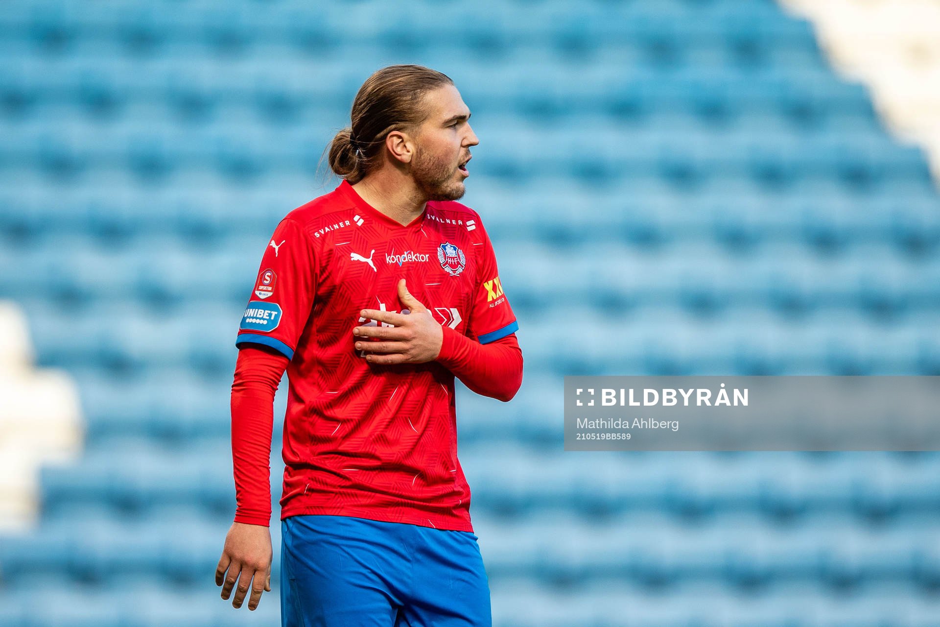 Helsingborgs Charlie Weberg deppar