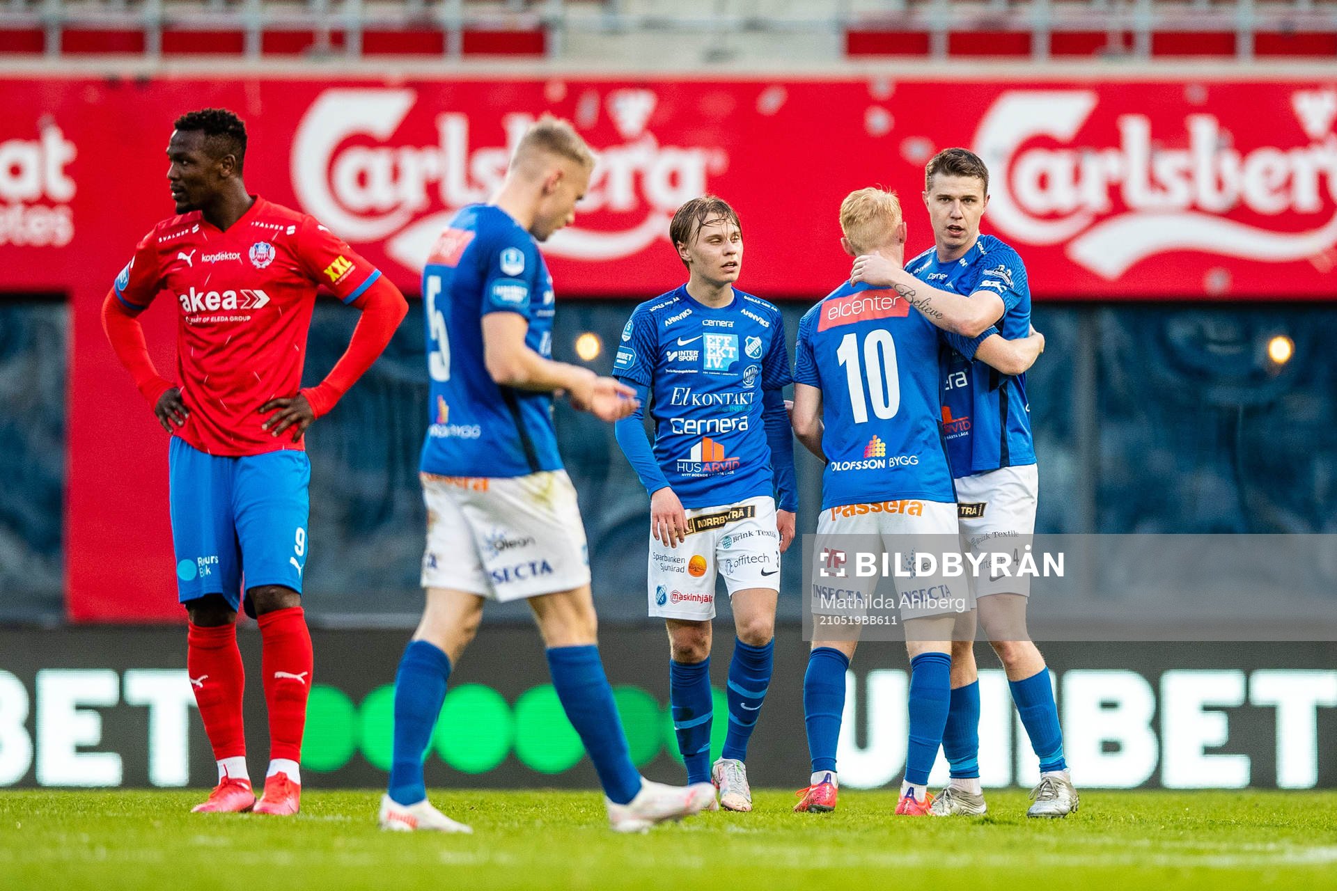 Helsingborgs Alhaji Gero deppar samtidigt som Norrbys Felix