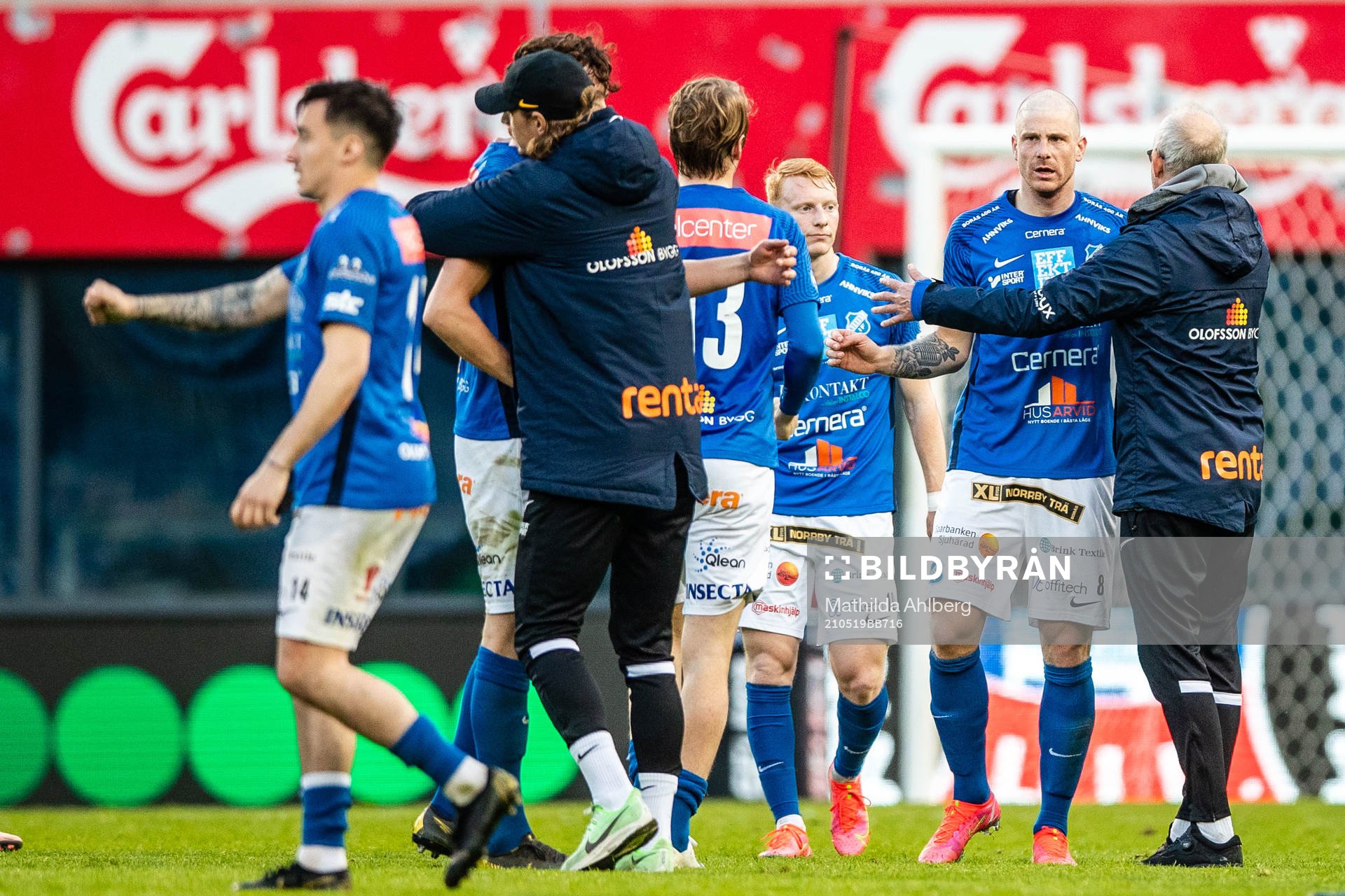 Norrbys Nicklas Savolainen jublar med lagkamrater