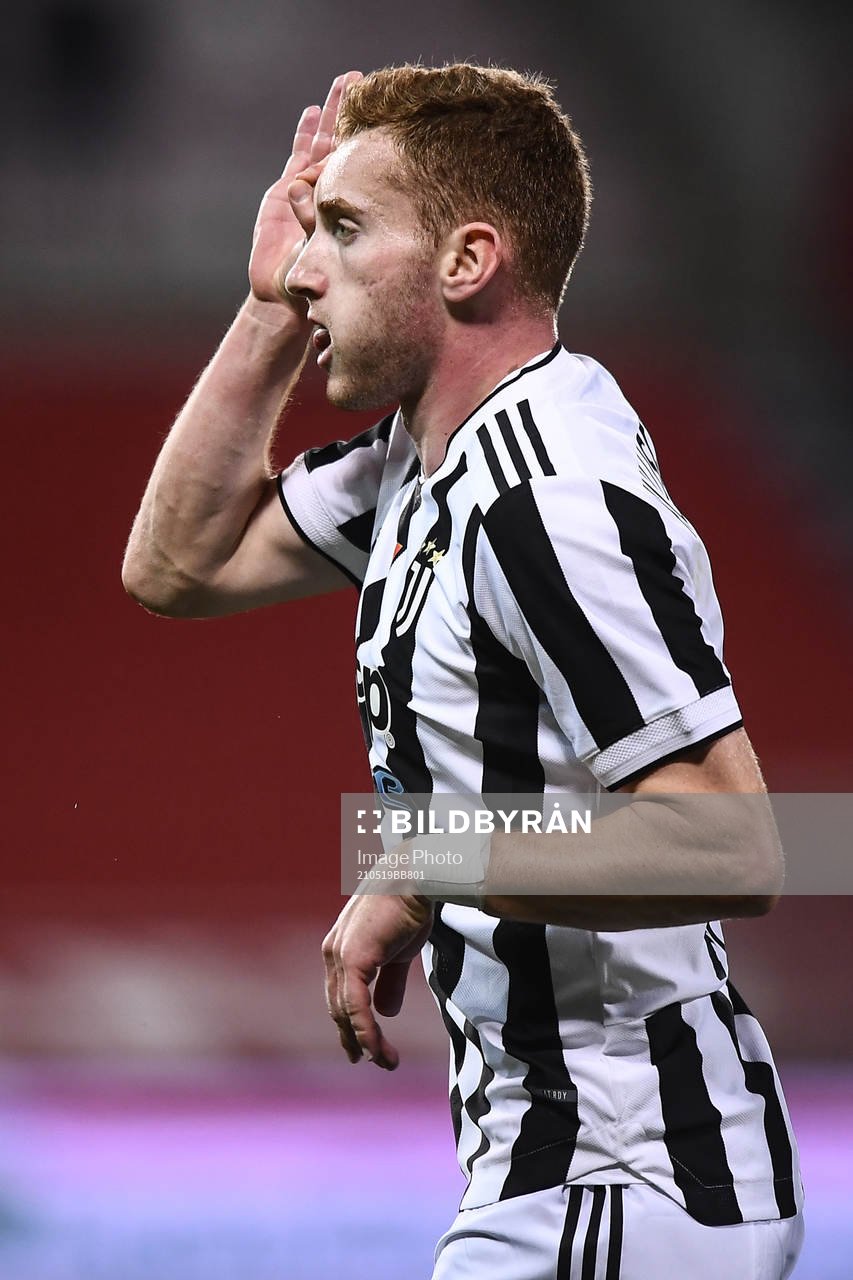 Dejan Kulusevski of Juventus celebrates scoring
