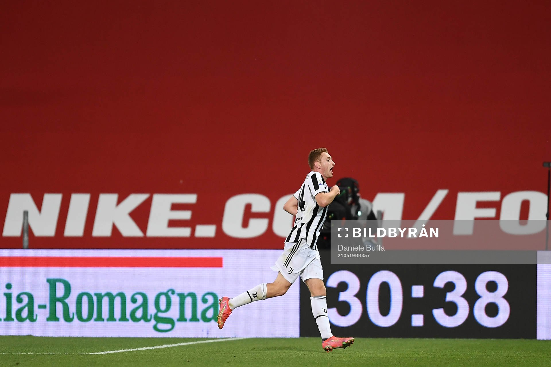 Dejan Kulusevski of Juventus celebrates scoring