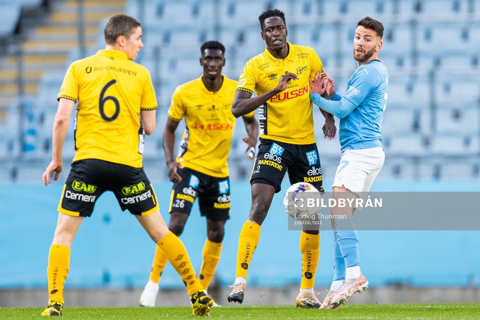 Elfsborgs Joseph Stanley Okumu och Malmö FFs Erdal Rakip