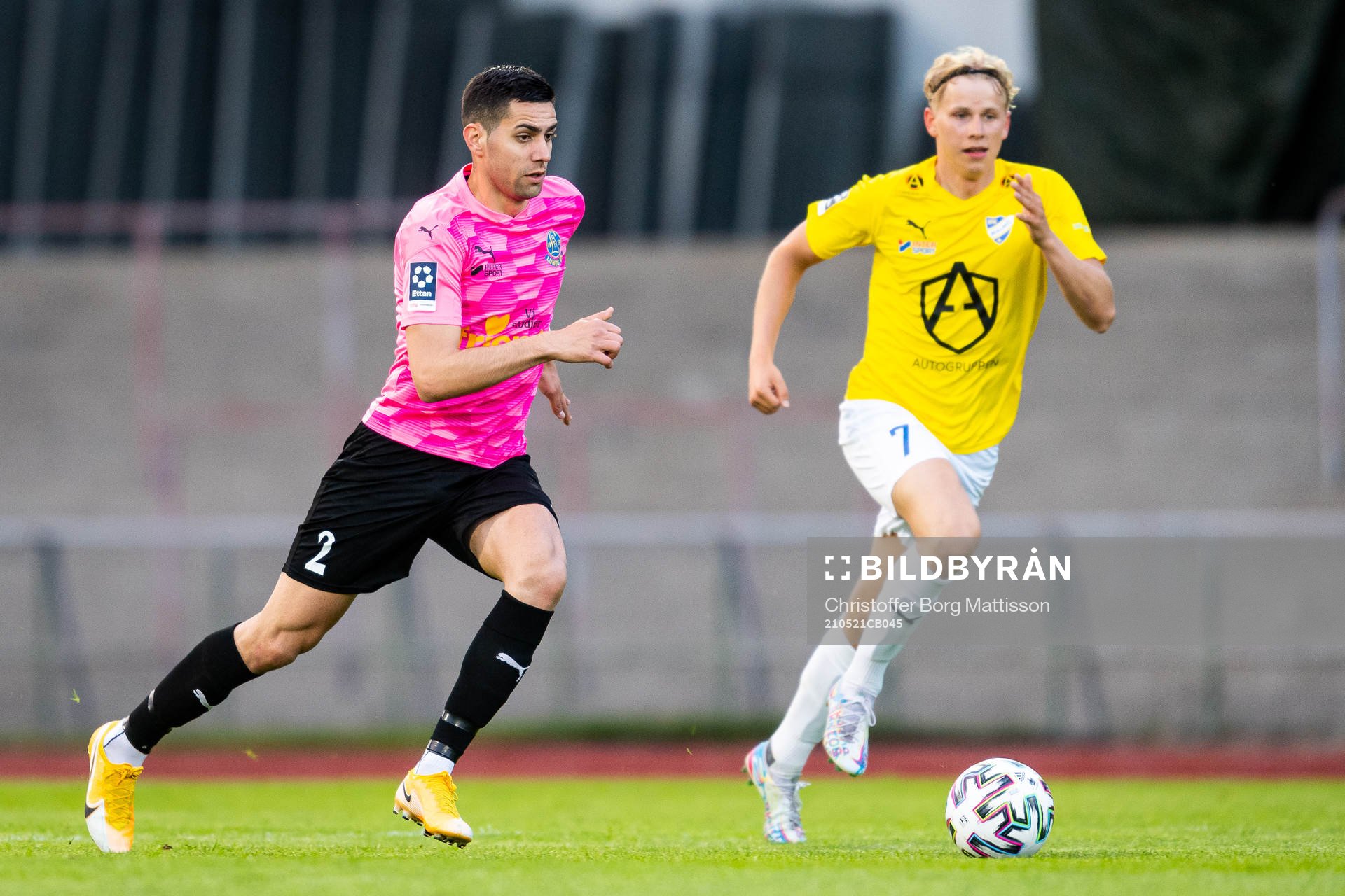 Lunds Bozidar Velickovic och IFK Malmös Jakob Andersson