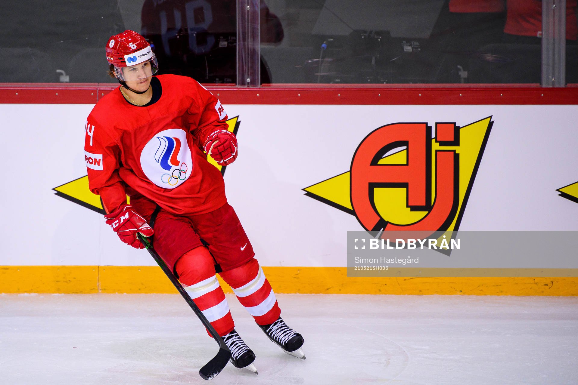 Alexander  Barabanov of Russia celebrates the 3-2 goal
