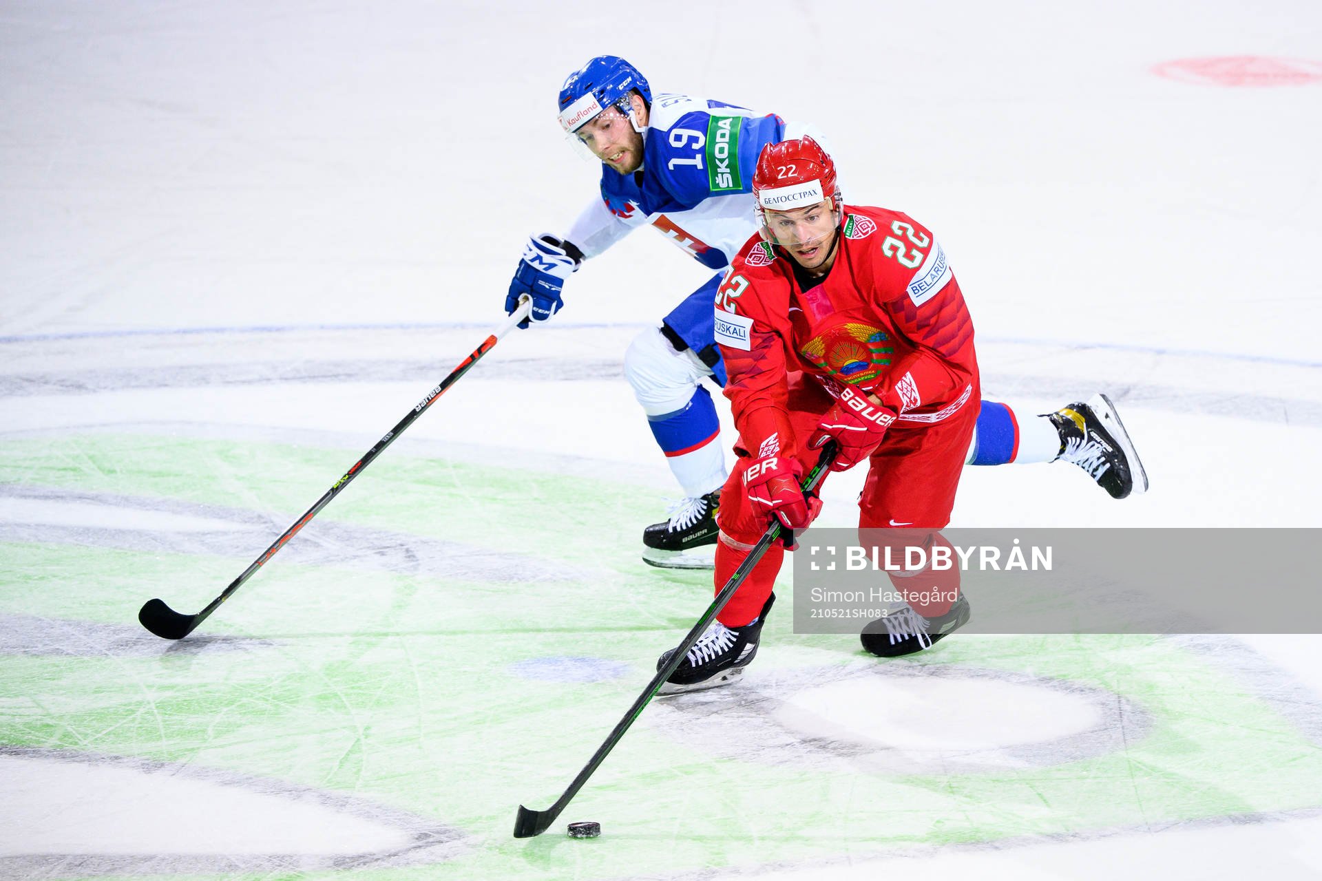 Matus Sukel of Slovakia and Francis Pare of Belarus