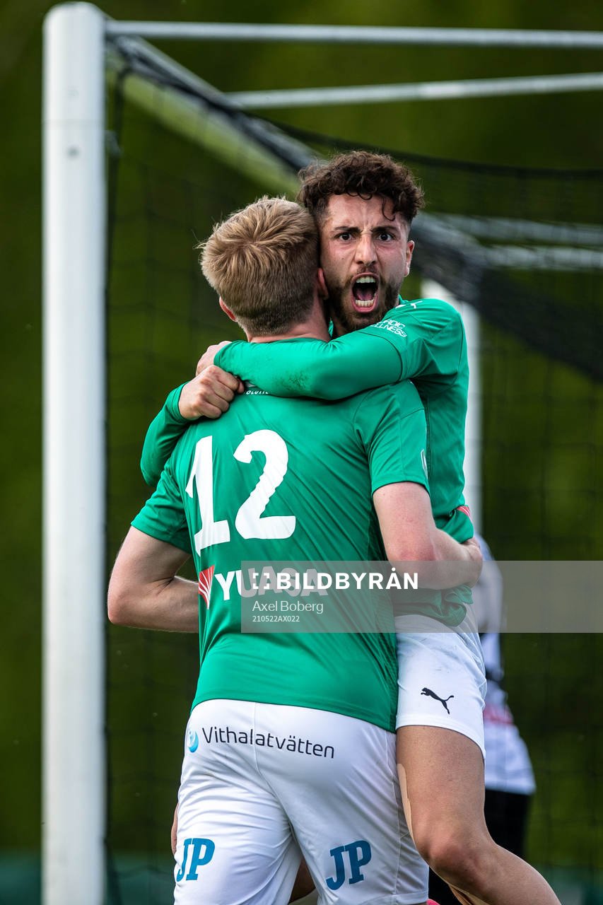 Jönköpings Moustafa Zeidan jublar efter 3-1 under fotbollsmatchen i Superettan mellan Jönköpings Södra och Landskrona den 22 maj 2021 i Huskvarna.