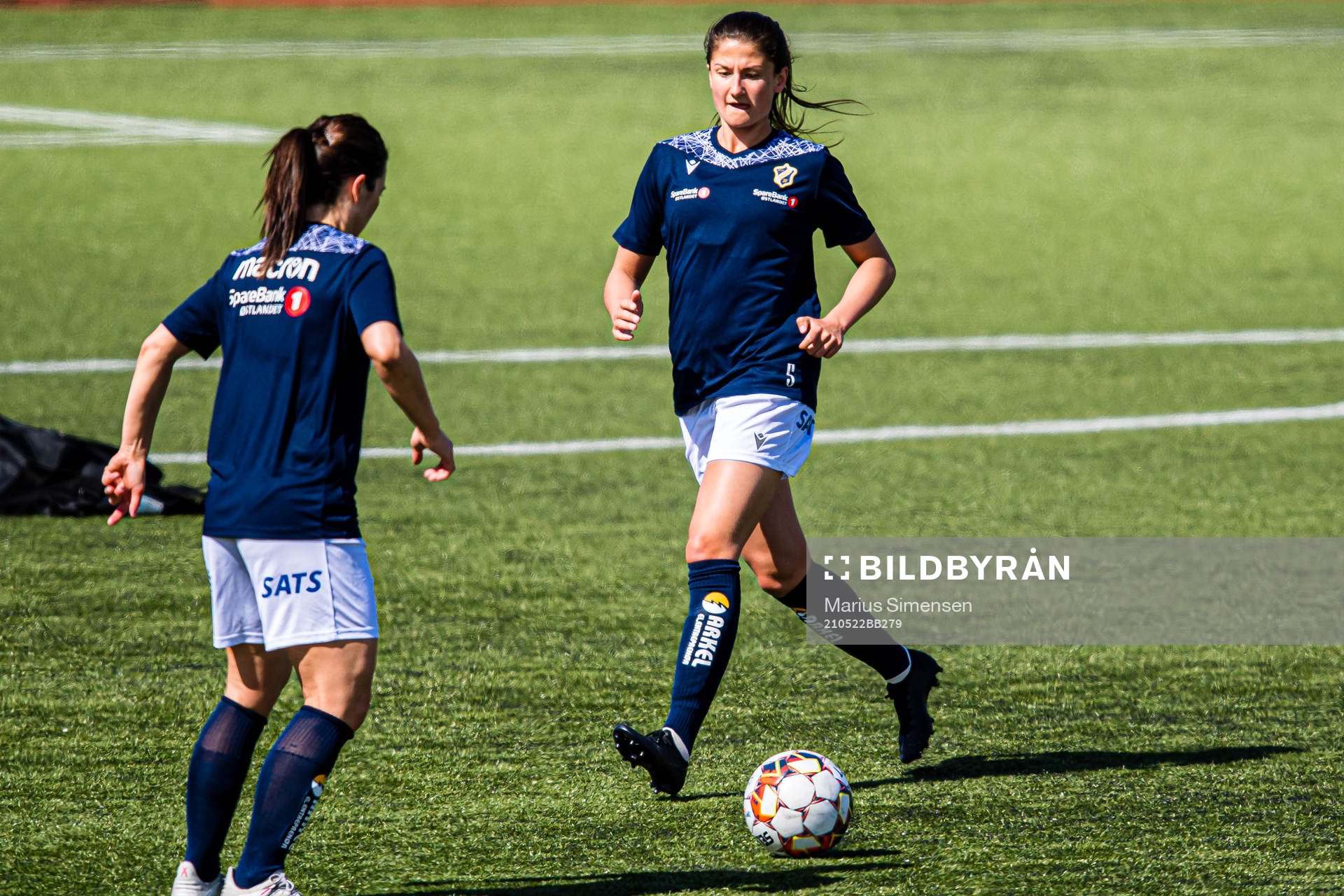 Silje Bjørneboe of Stabæk warms up