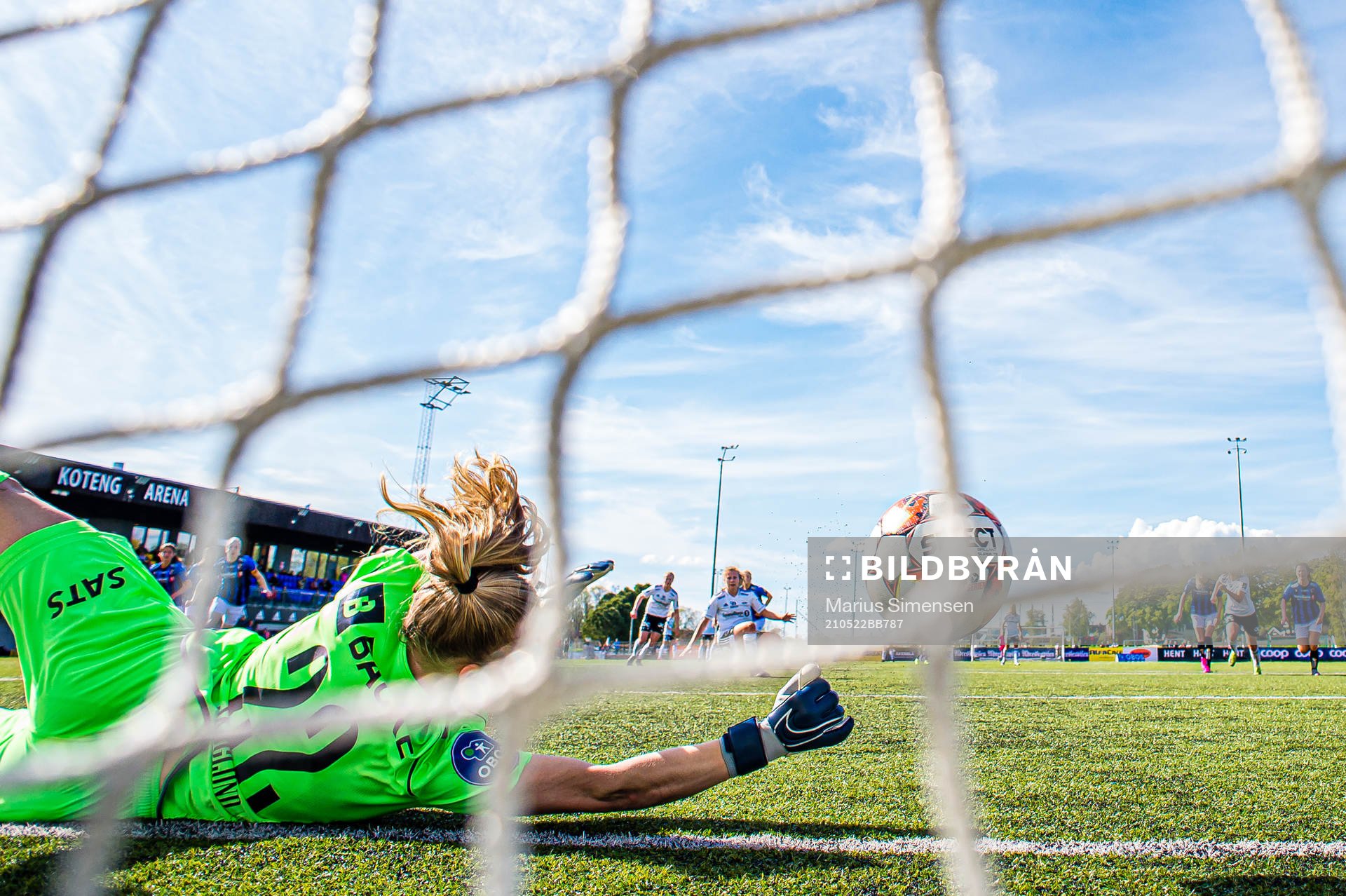 Cesilie Andreassen of Rosenborg scores the 2-0 goal behind