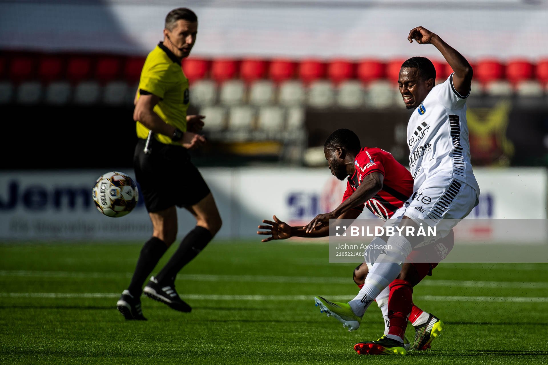 Sirius Nahom Girmai Netabay och Östersunds Frank Arhin