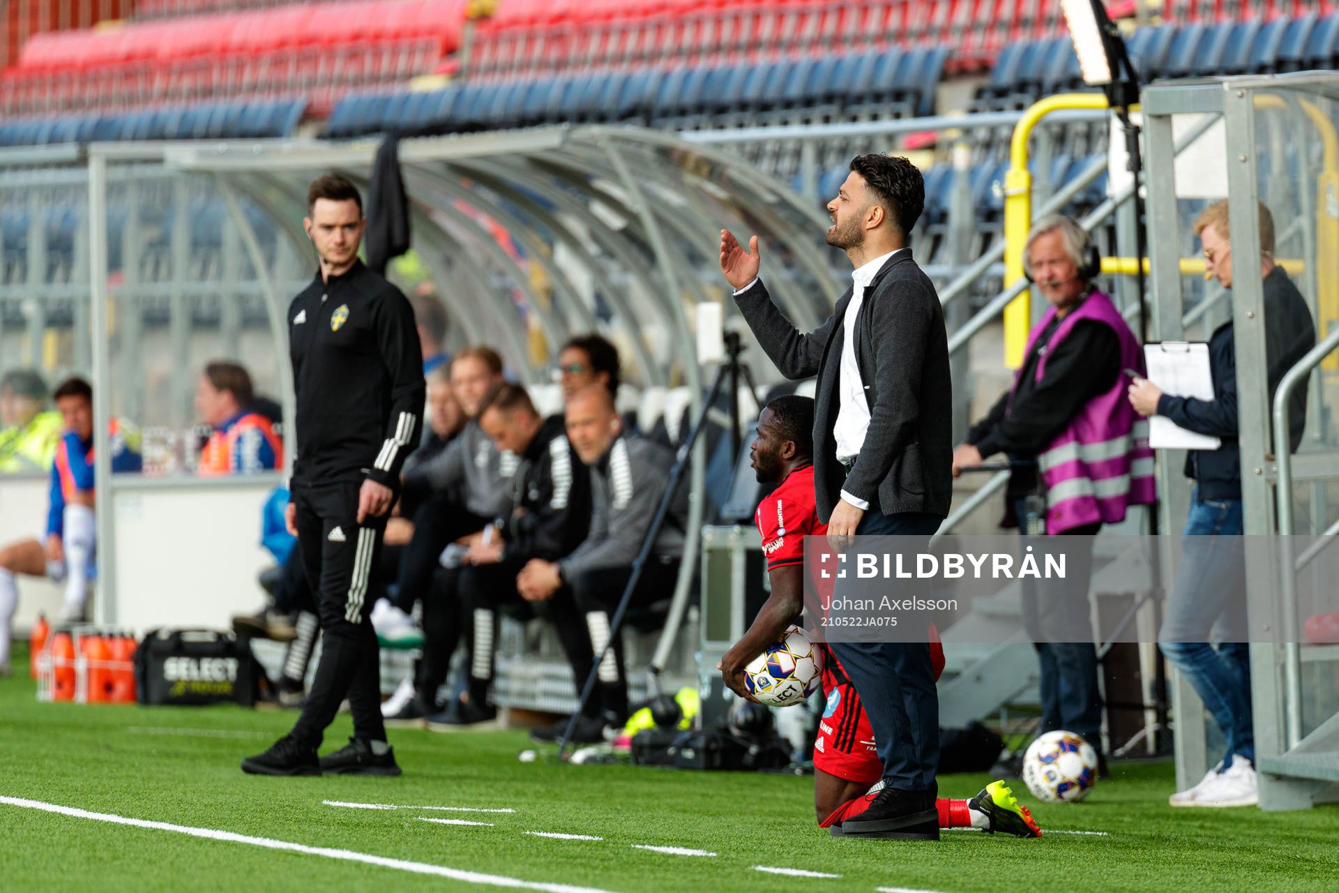 Östersunds tränare Amir Azrafshan
