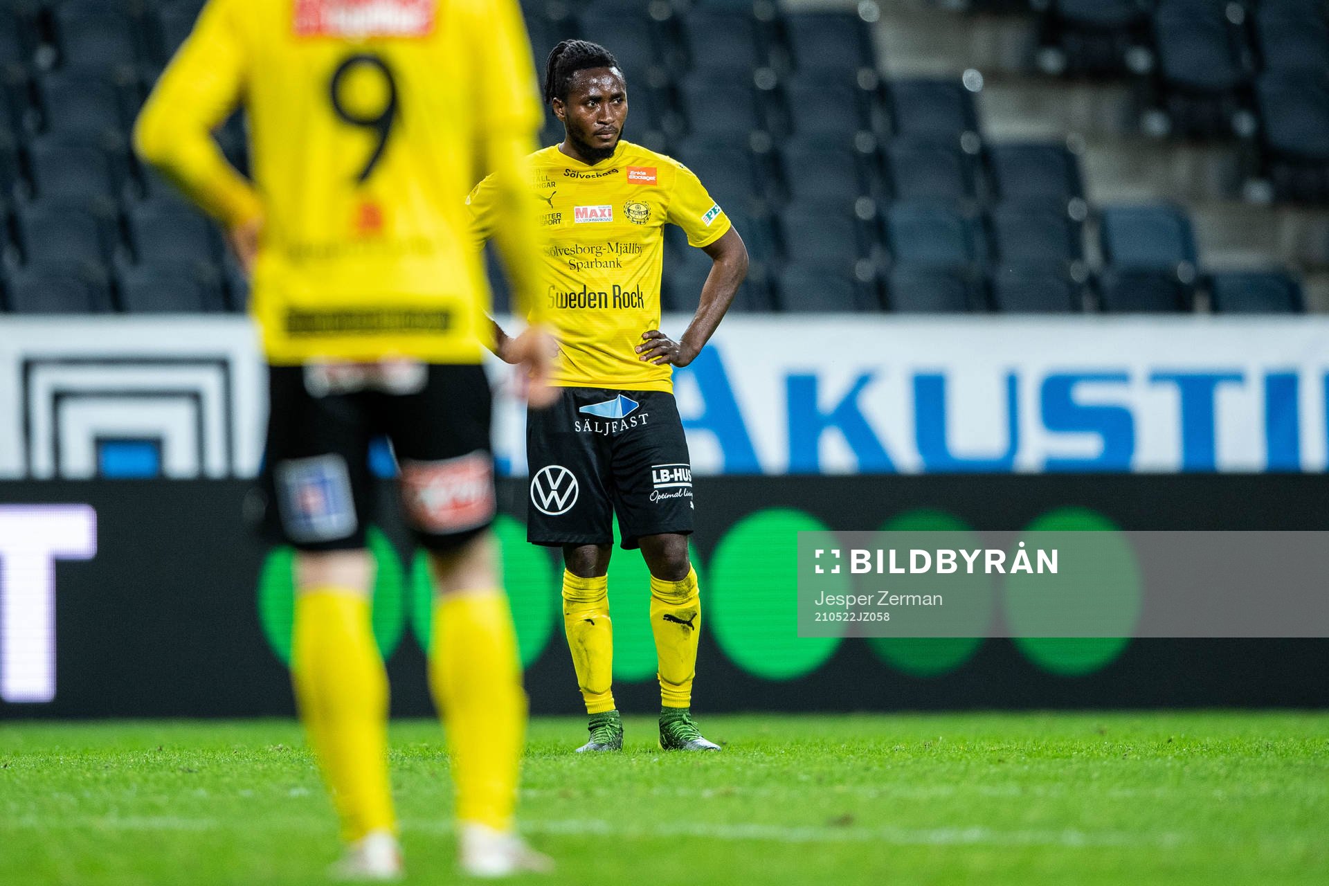 Mjällbys Mamudu Moro deppar