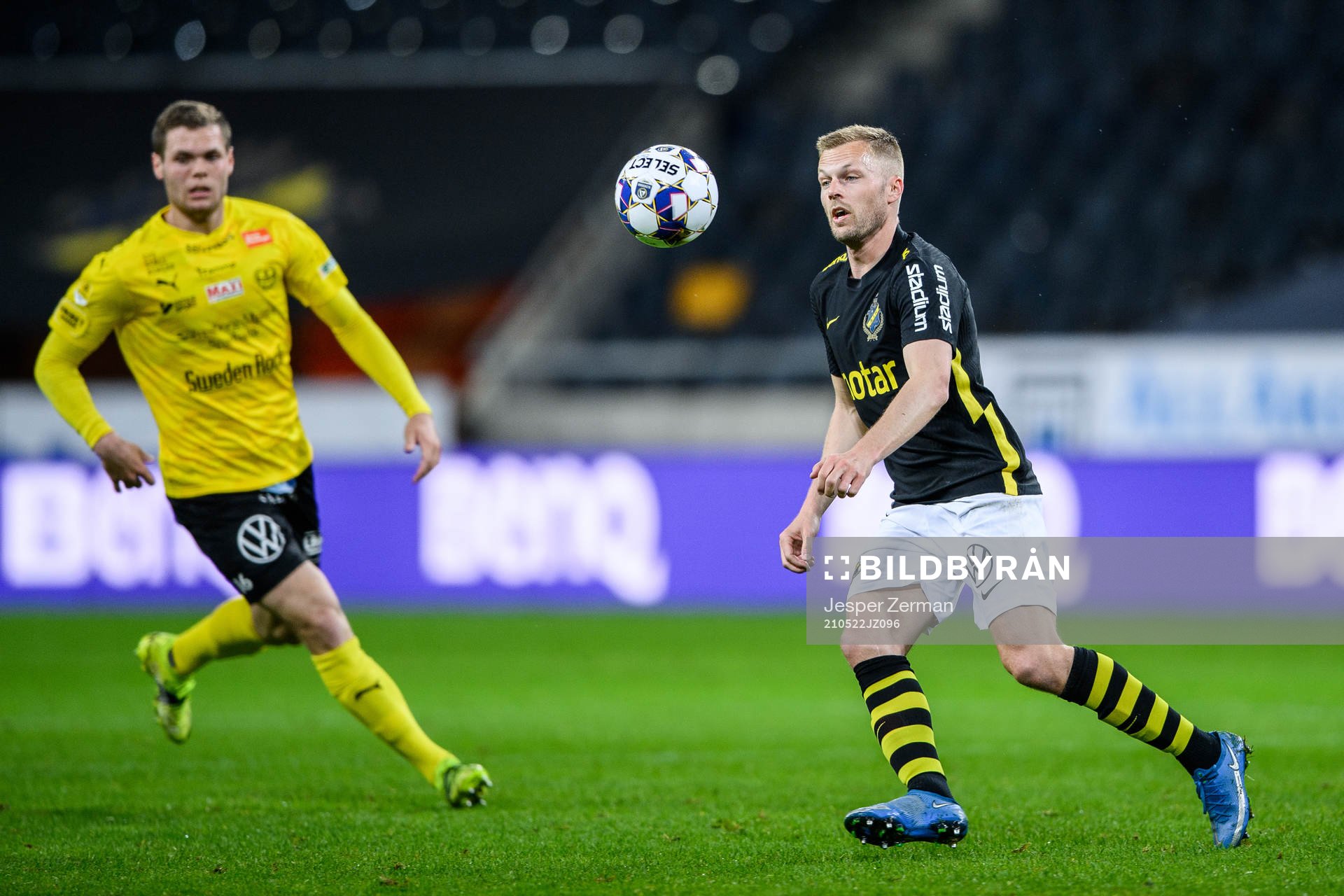 s Sebastian Larsson