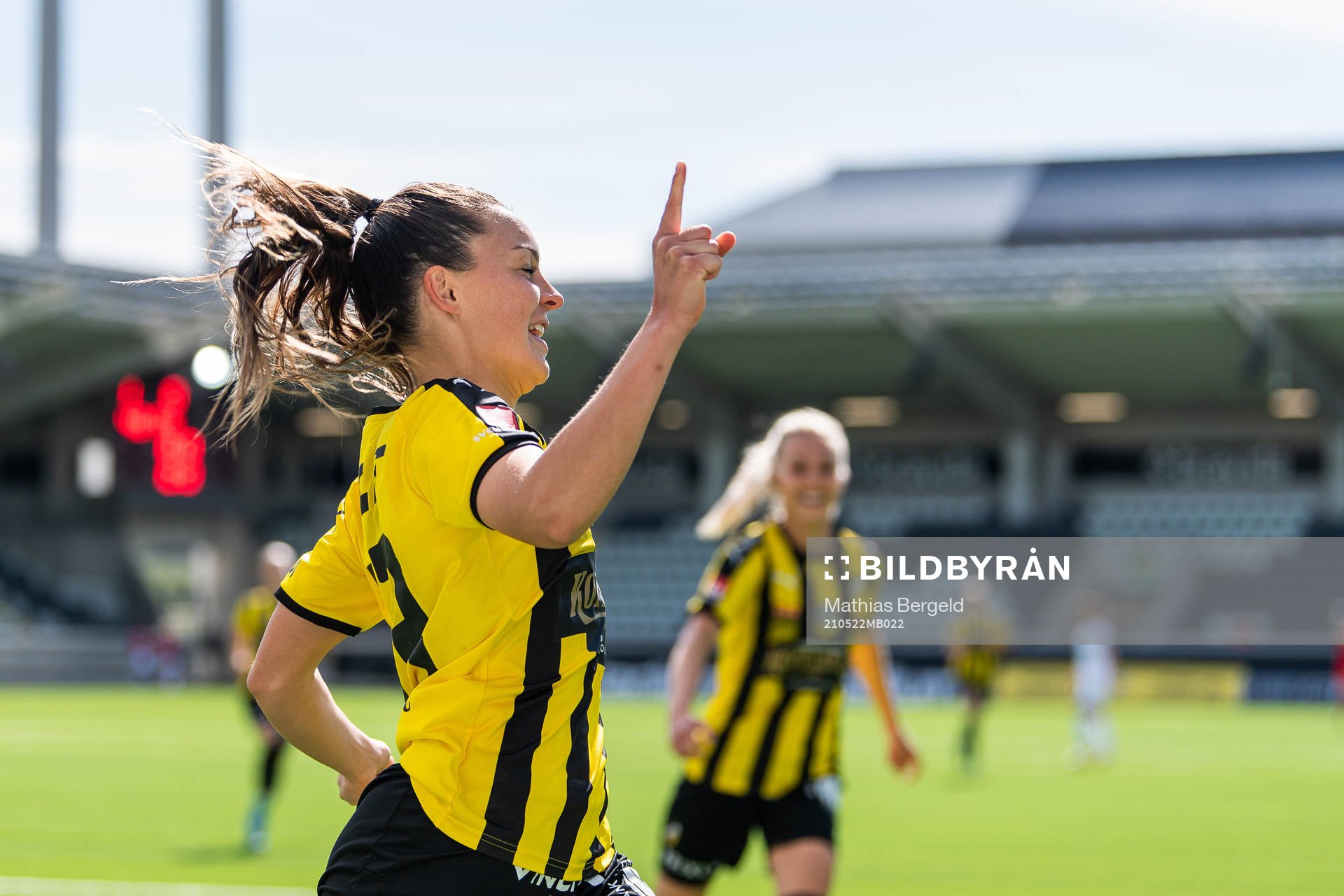 Häckens Johanna Rytting Kaneryd jublar