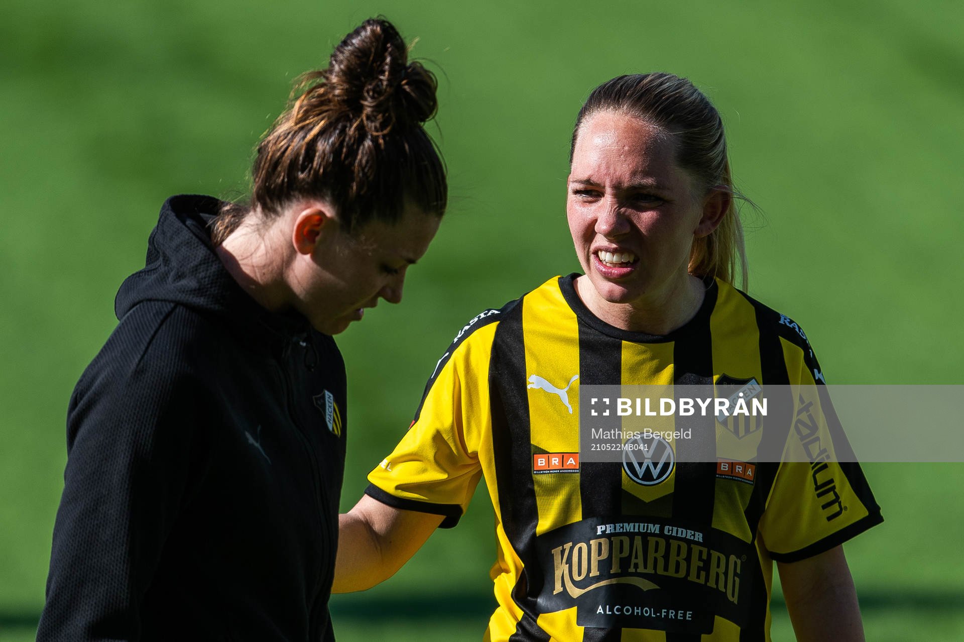 Häckens Pauline Hammarlund och Elin Rubensson