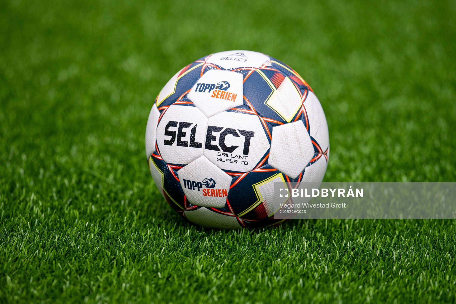 The Select match ball