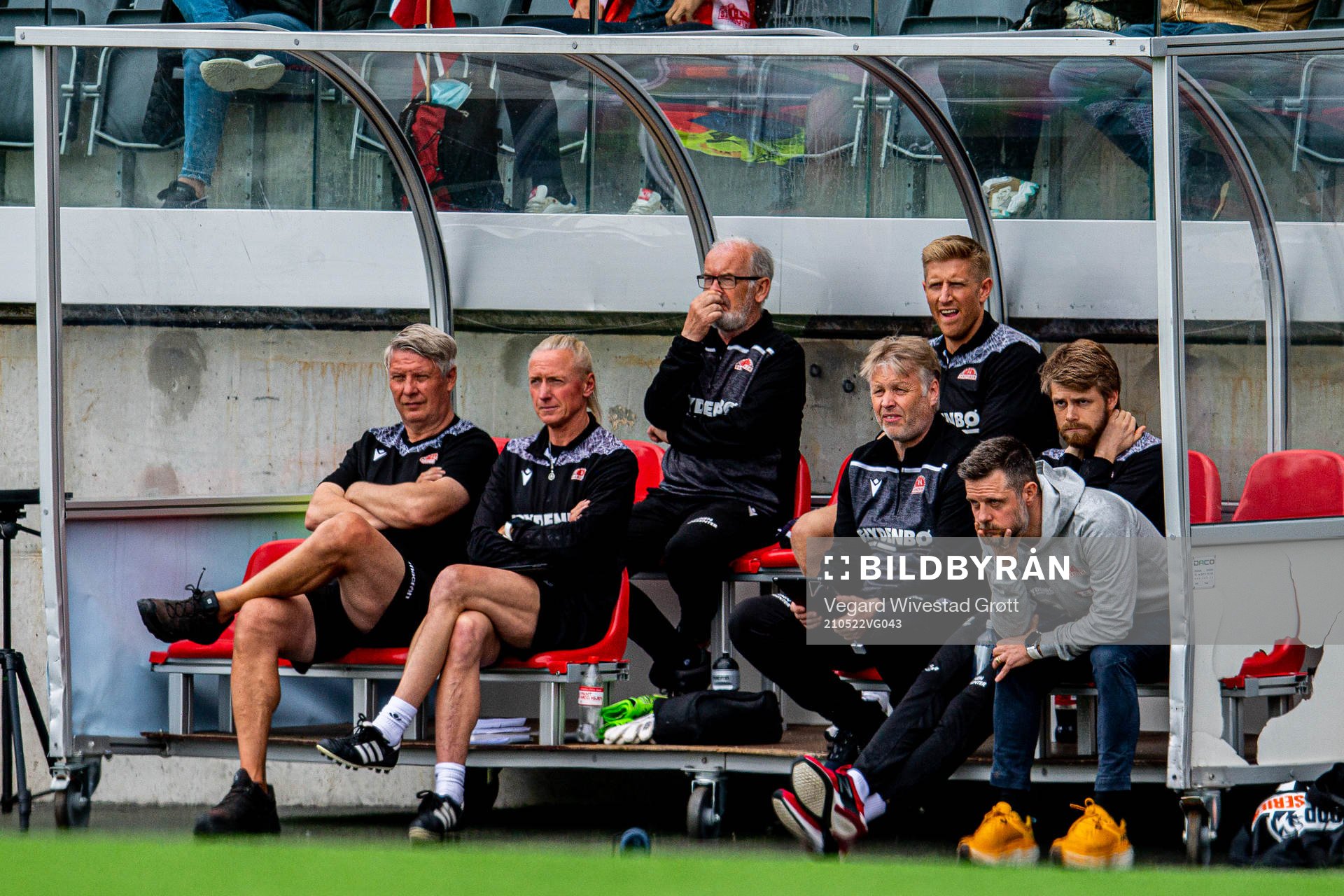 Atle Ingebrigtsen, goalkeeper coach Reidun Seth, Svein