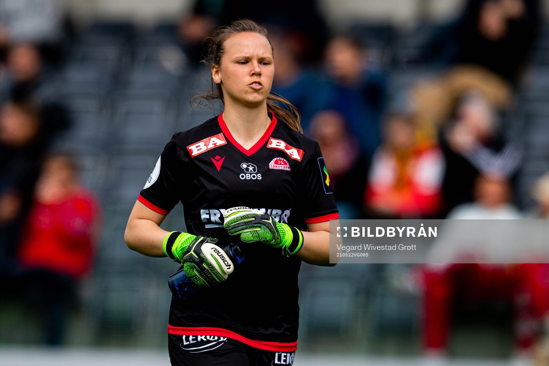 Goalkeeper Sandra Stavenes of Sandviken