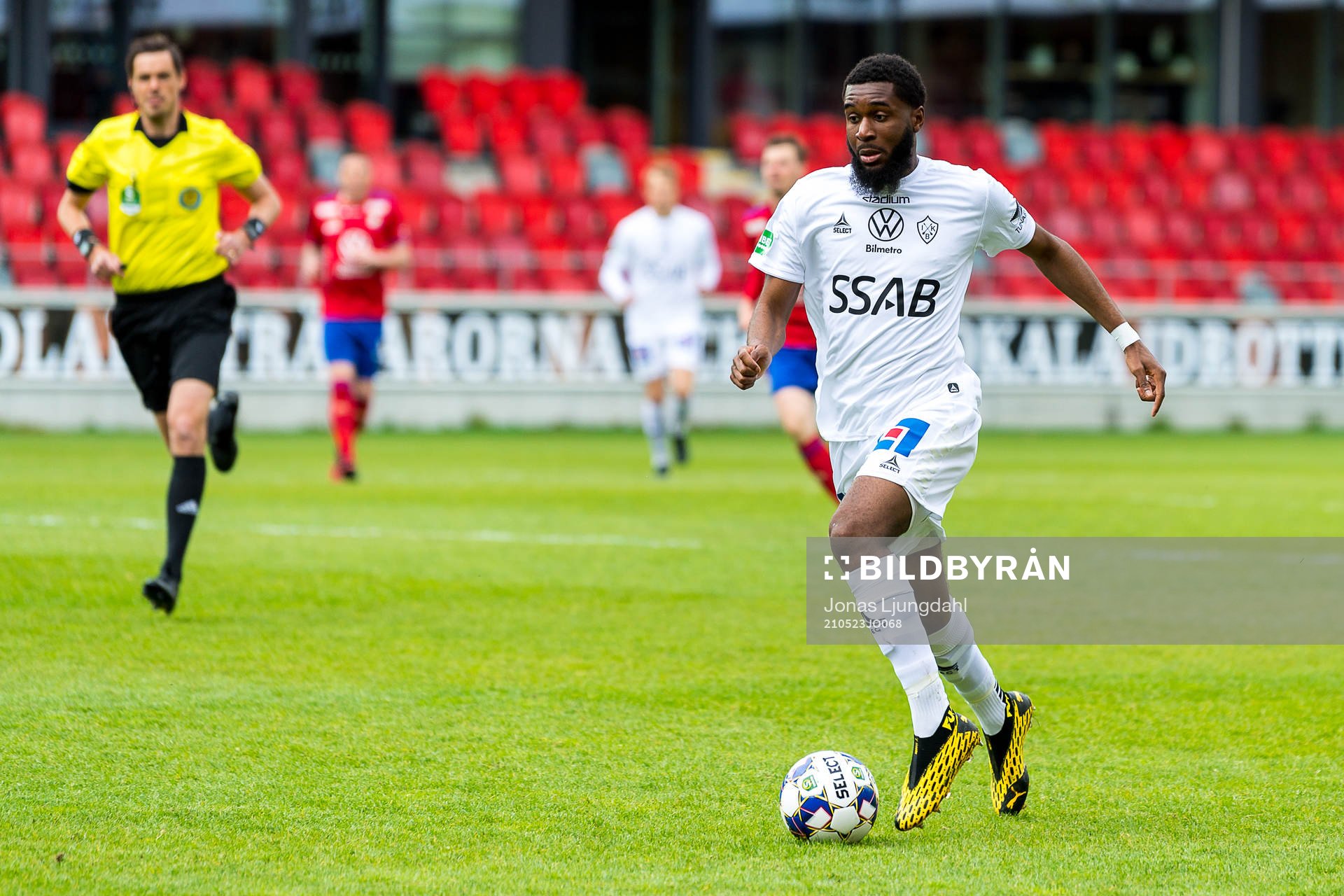 Brages Moses Makasi