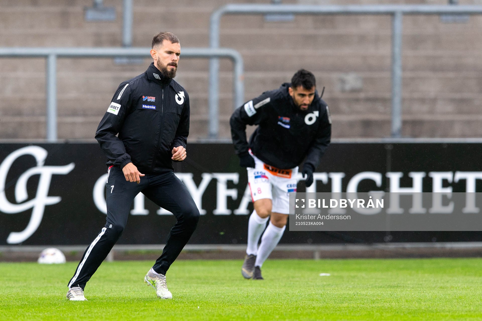 Degerfors Sebastian Olsson före fotbollsmatchen i