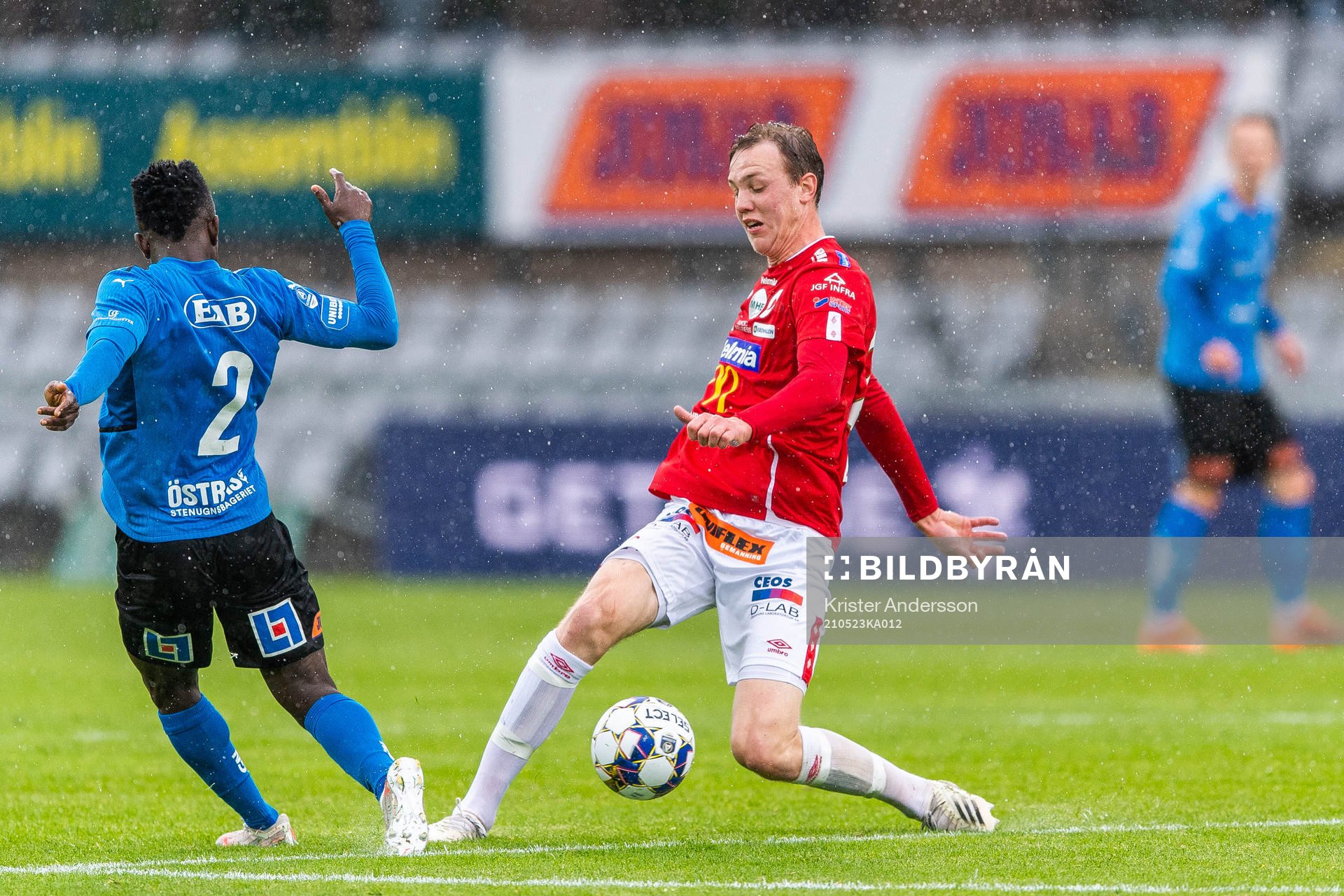 Halmstads Thomas Boakye och Degerfors Adam Carlén