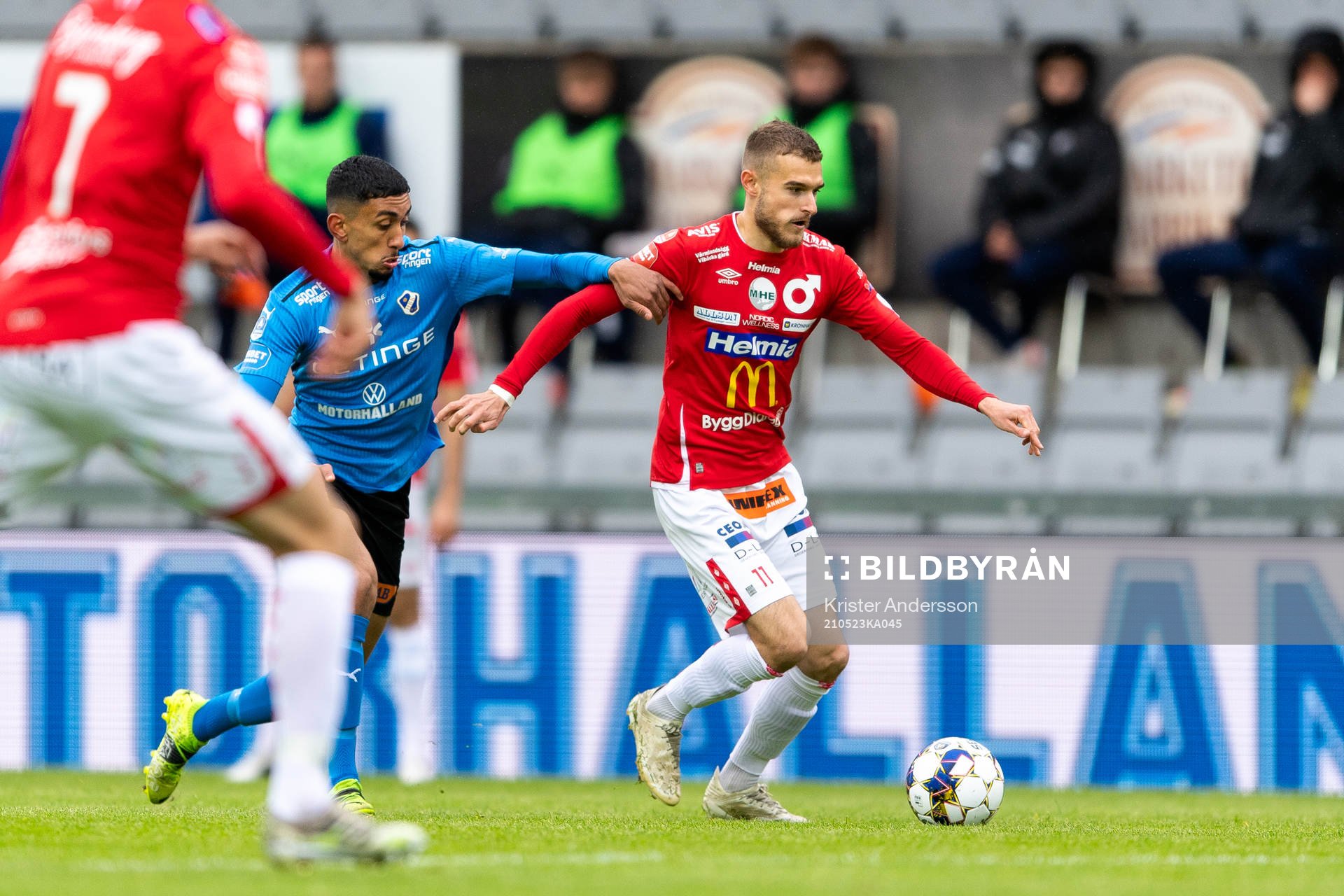Halmstads Amir Al-Ammari och Degerfors Christos Gravius