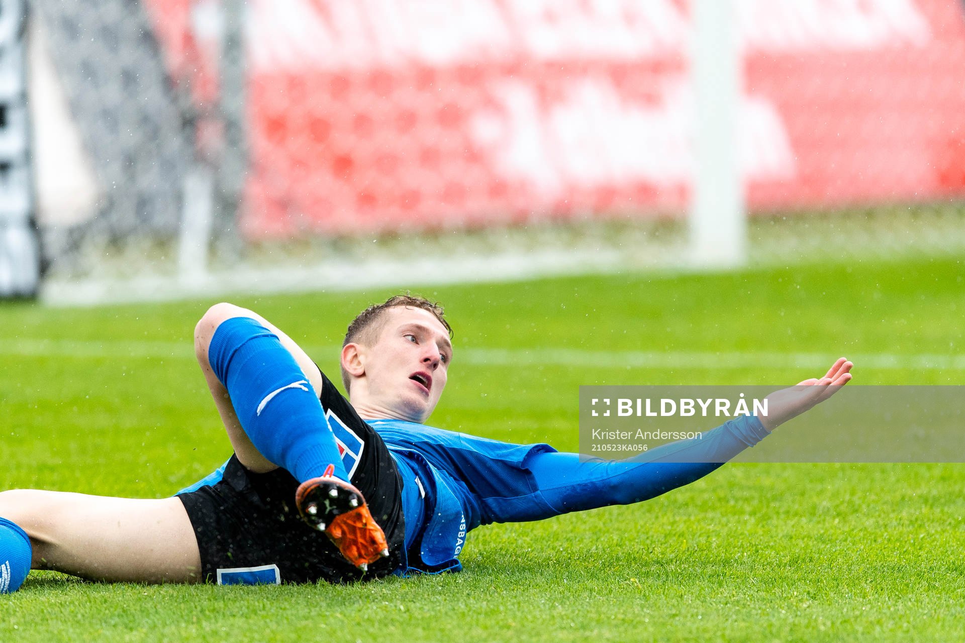 Halmstads Andreas Bengtsson reagerar