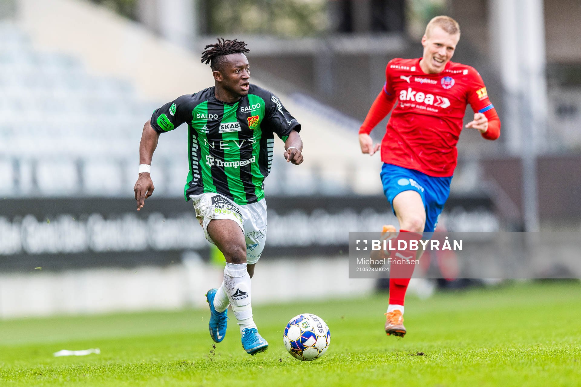 GAIS Michael Kargbo och Helsingborgs Emil Hellman