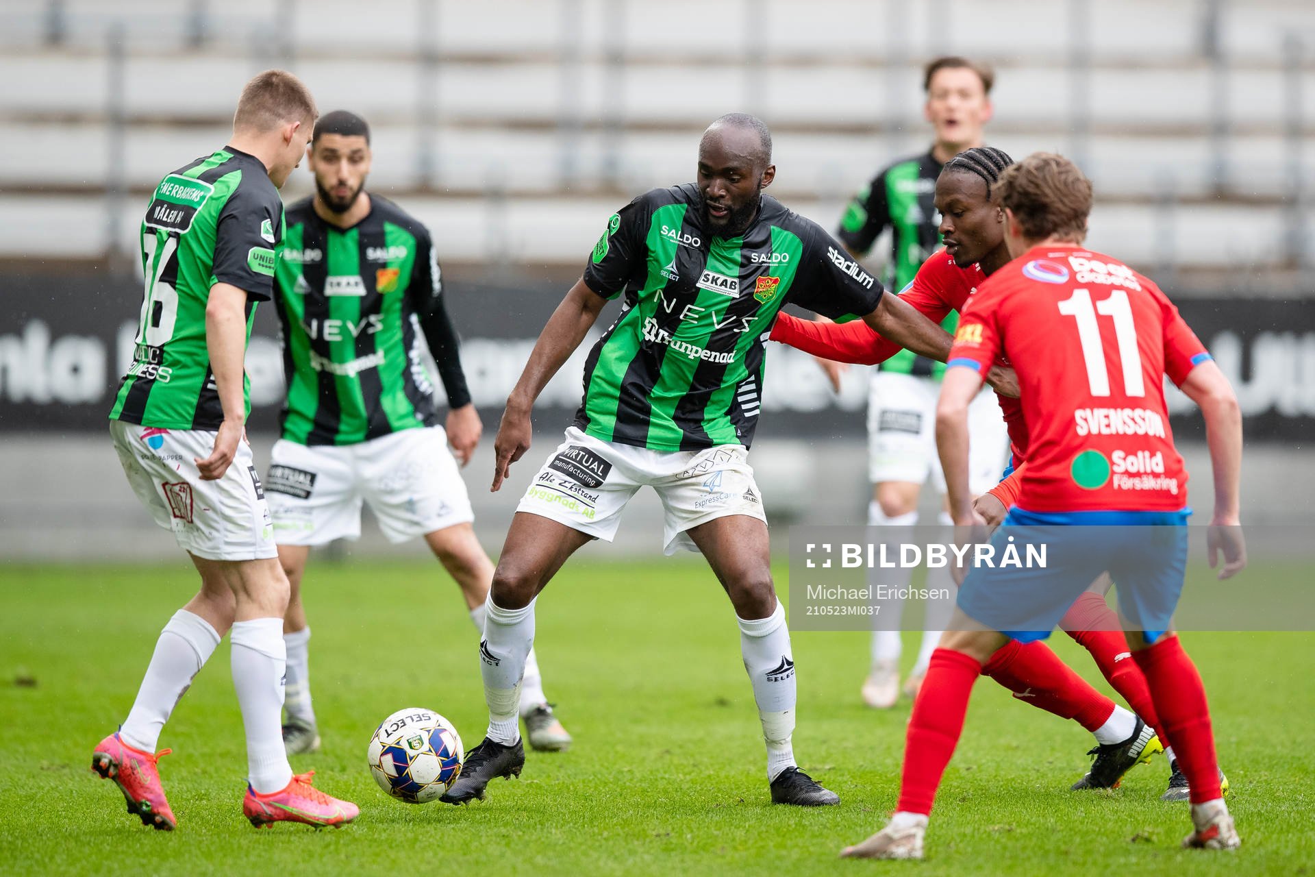 GAIS Boris Lumbana och Helsingborgs Noel Mbo