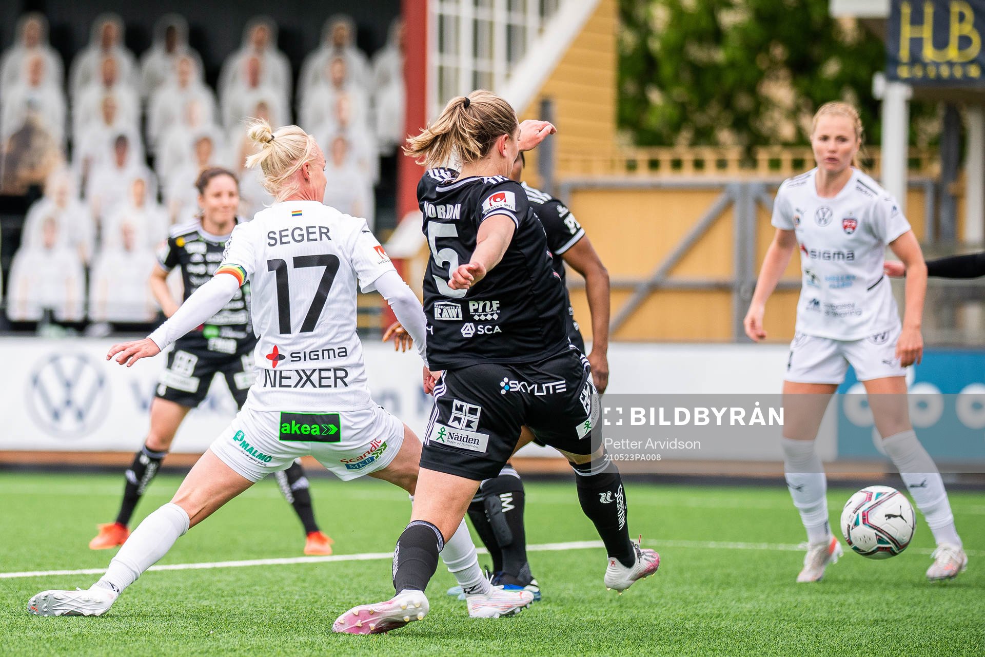 Rosengårds Caroline Seger gör 1-0