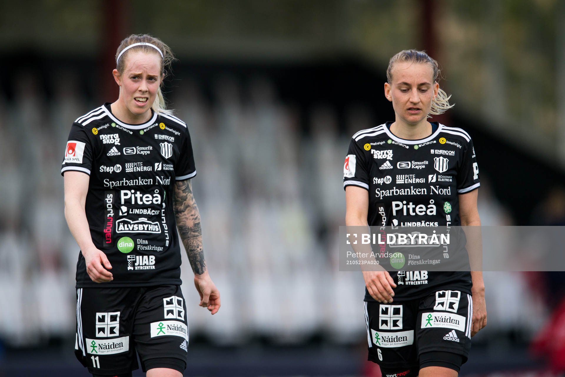 Piteås Cecilia Edlund och Sofia Wännerdahl  deppar