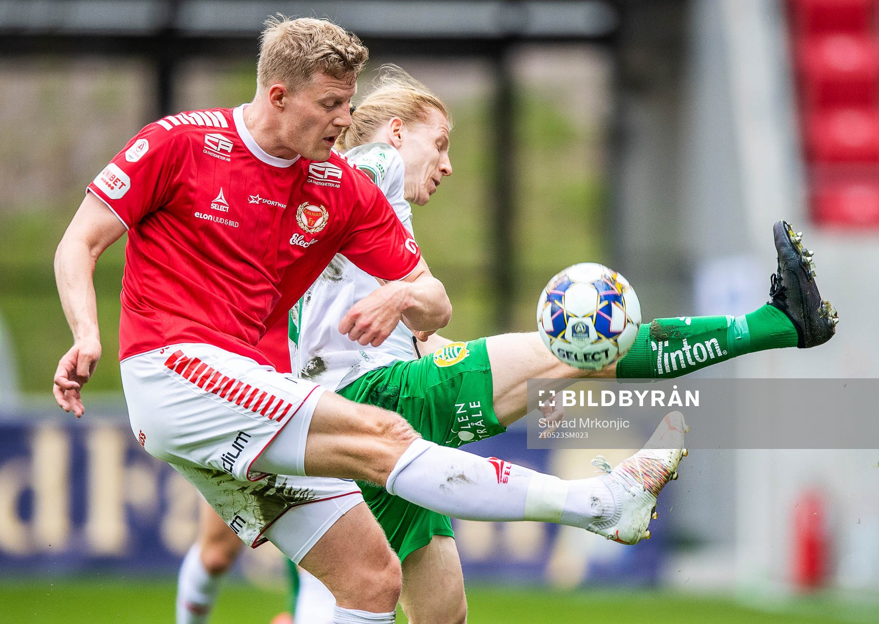 Kalmars Lars Saetra och Hammarbys Gustav Ludwigson