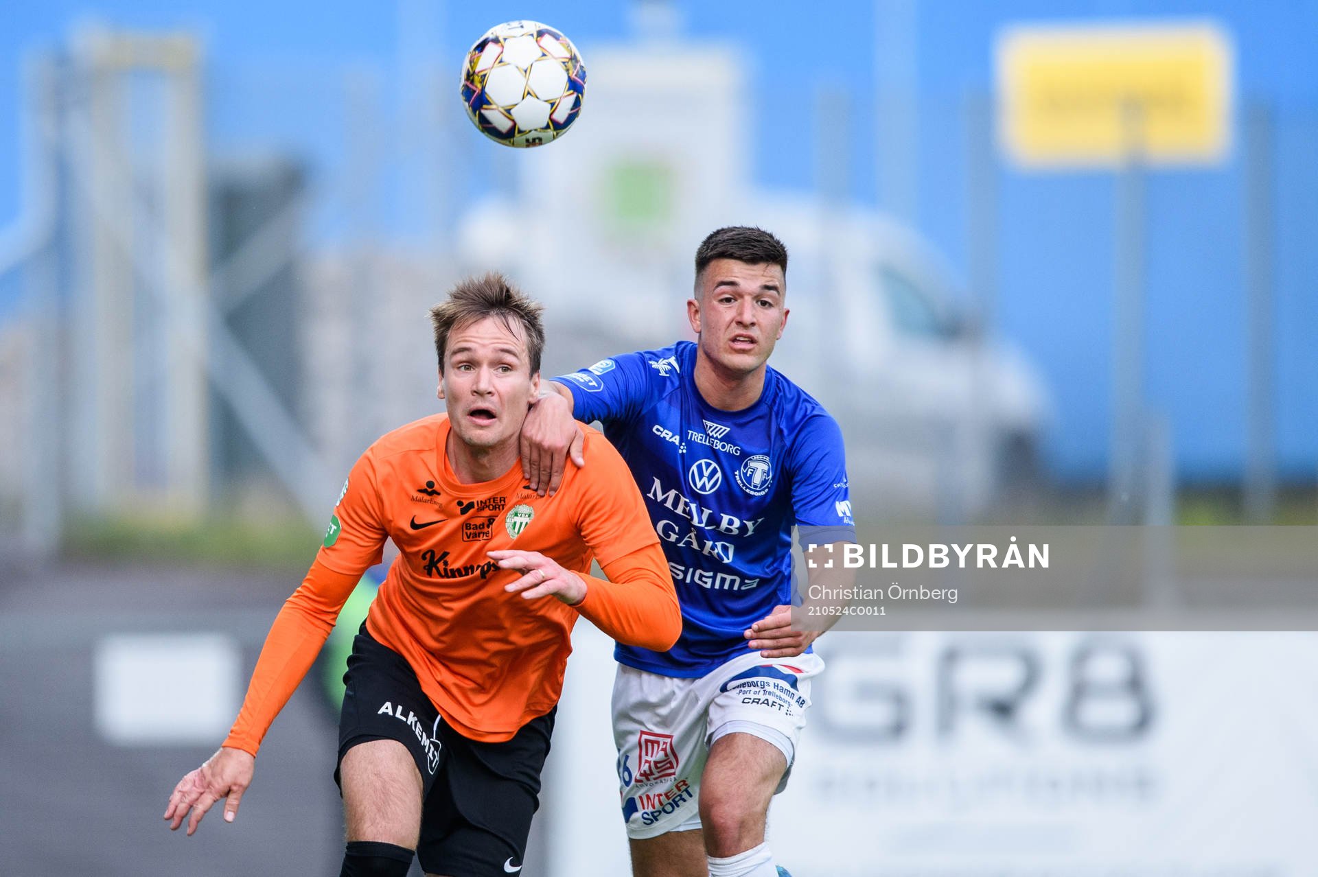 Västerås Viktor Prodell och Trelleborgs Haris Brkic