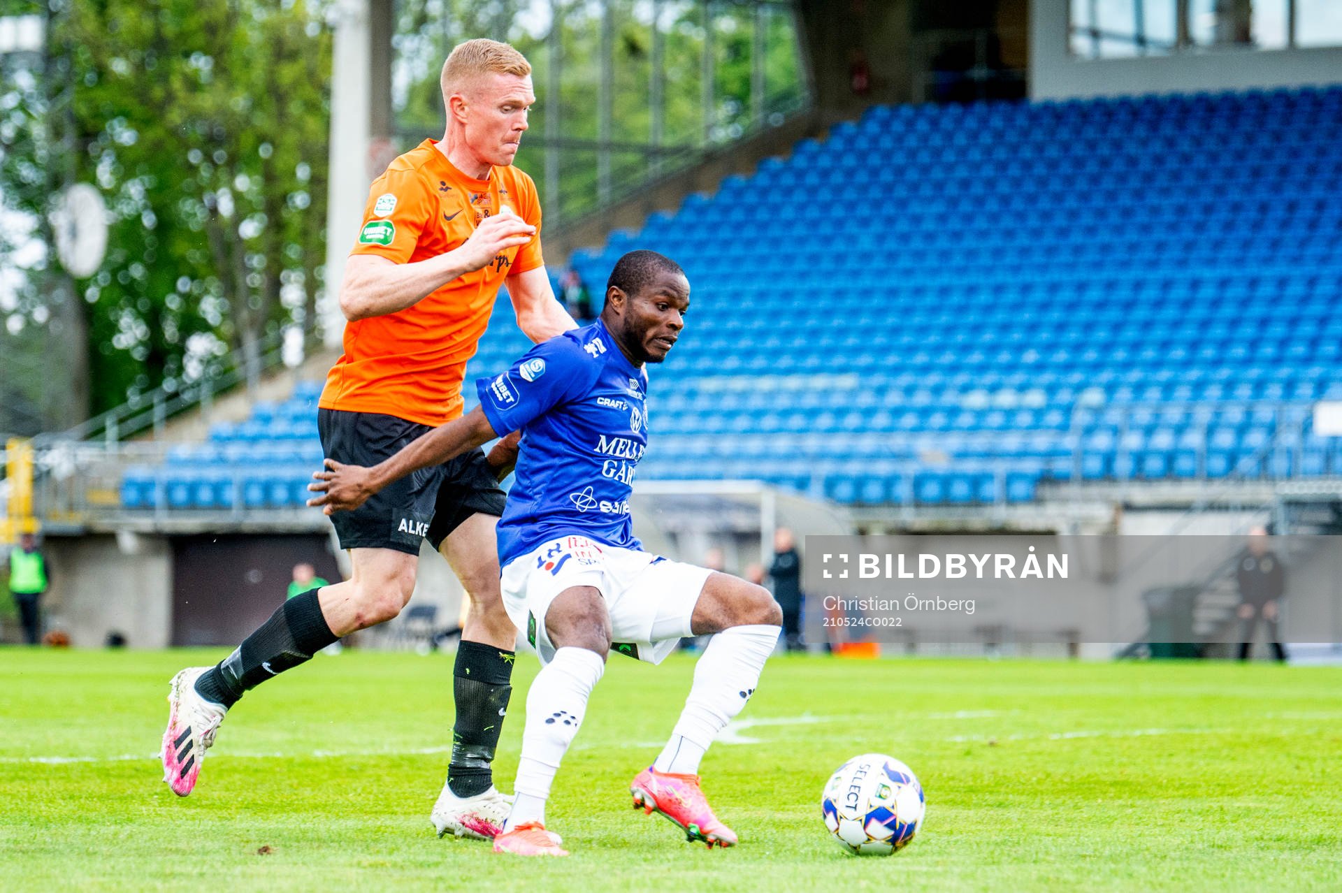 Västerås David Engström mot Trelleborgs Henry Offia