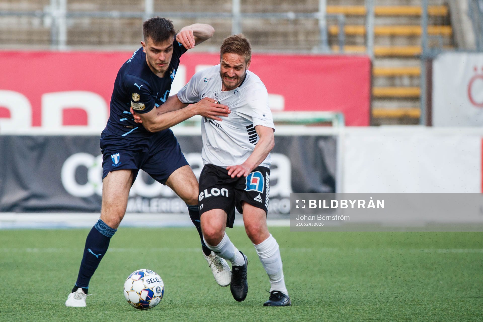 Malmö FFs Pavle Vagic och Örebros Johan Mårtensson