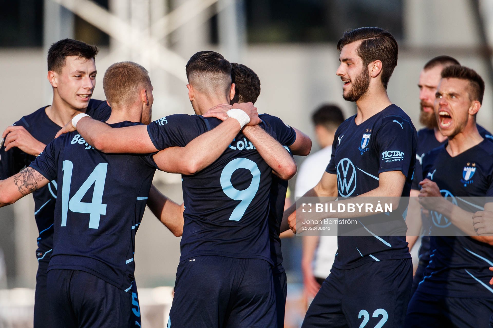 Malmö FFs spelare jublar