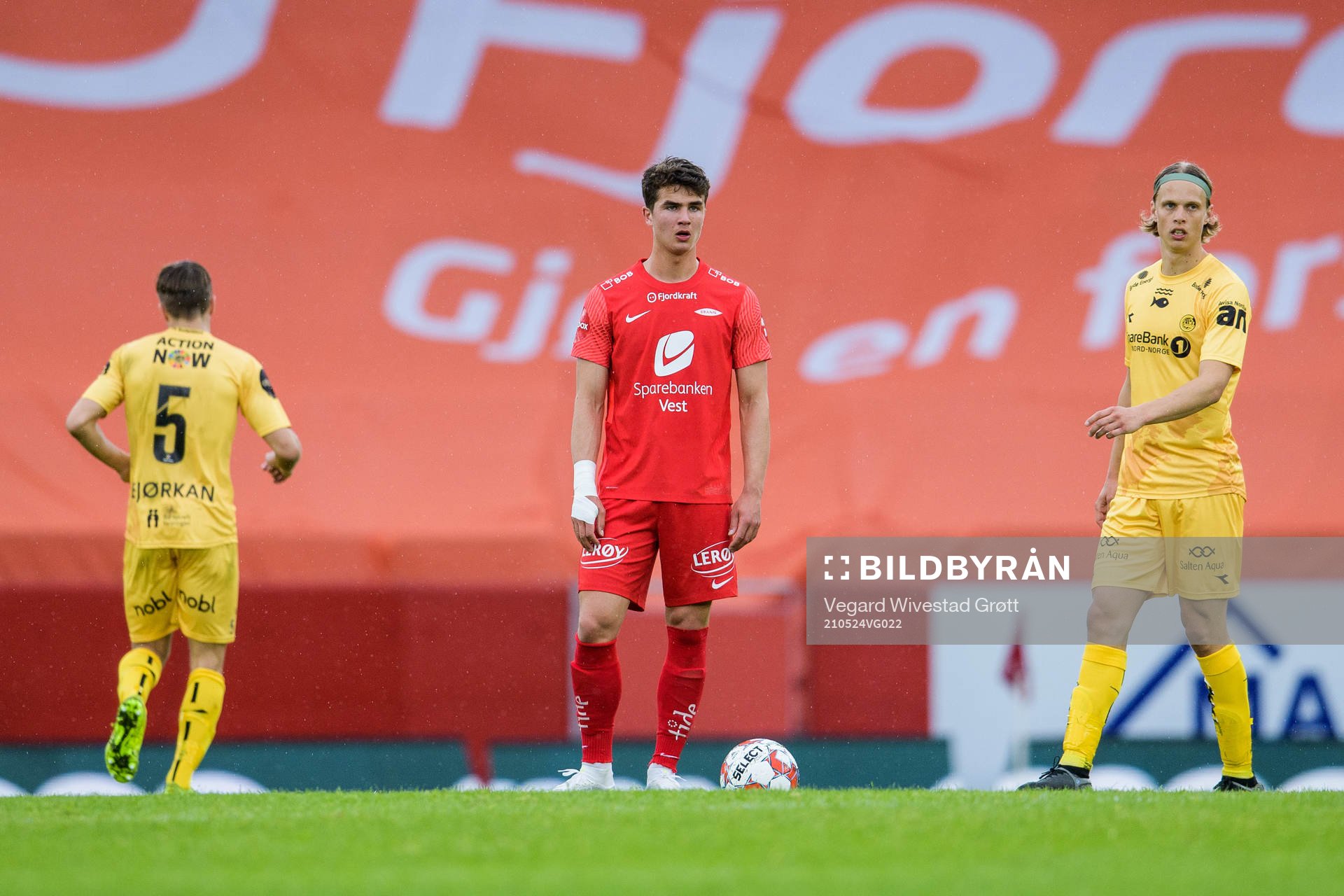 Filip Møller Delaveris of Brann looks dejected
