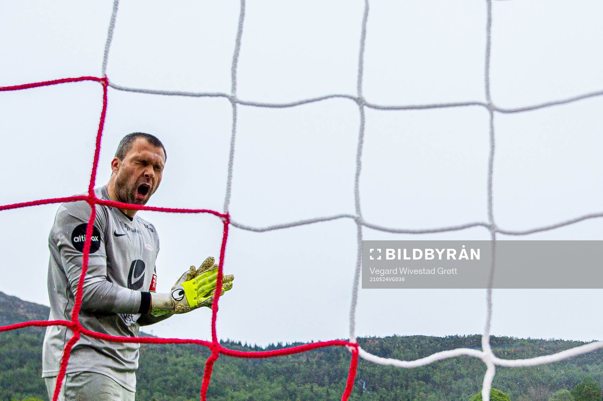 Goalkeeper Håkon Opdal of Brann reacts