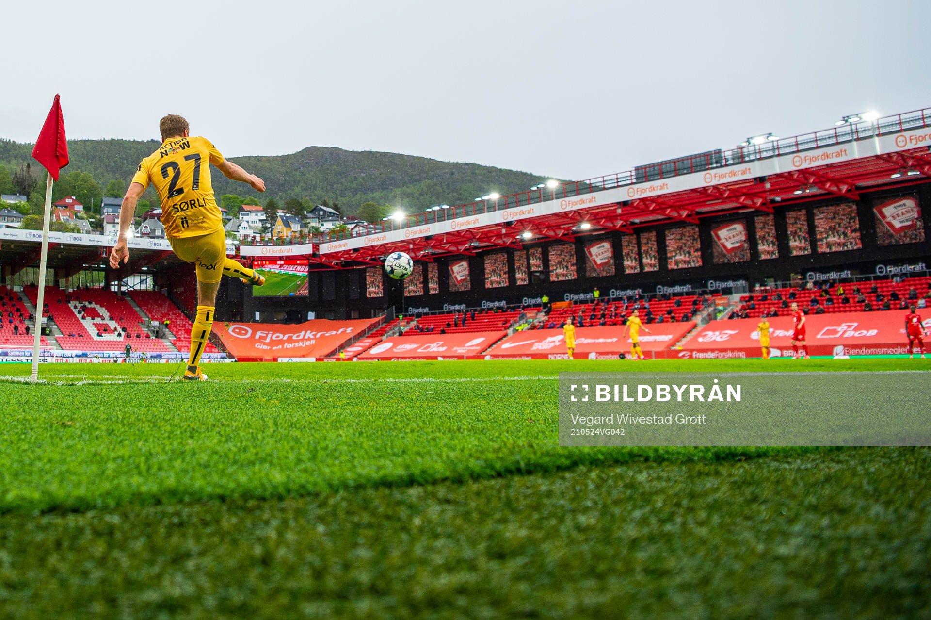 Sondre Sørli of Bodø/Glimt takes a corner kick