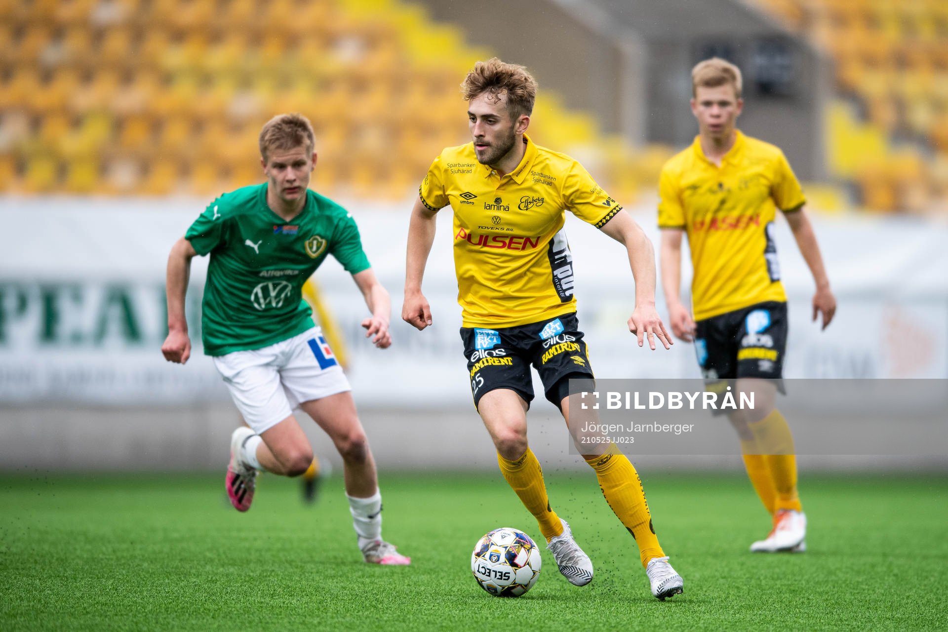 Elfsborgs Jack Cooper Love under fotbollsmatchen i U21 Allsvenskan mellersta mellan Elfsborg och Jönköping södra den 25 maj 2021 i Borås.