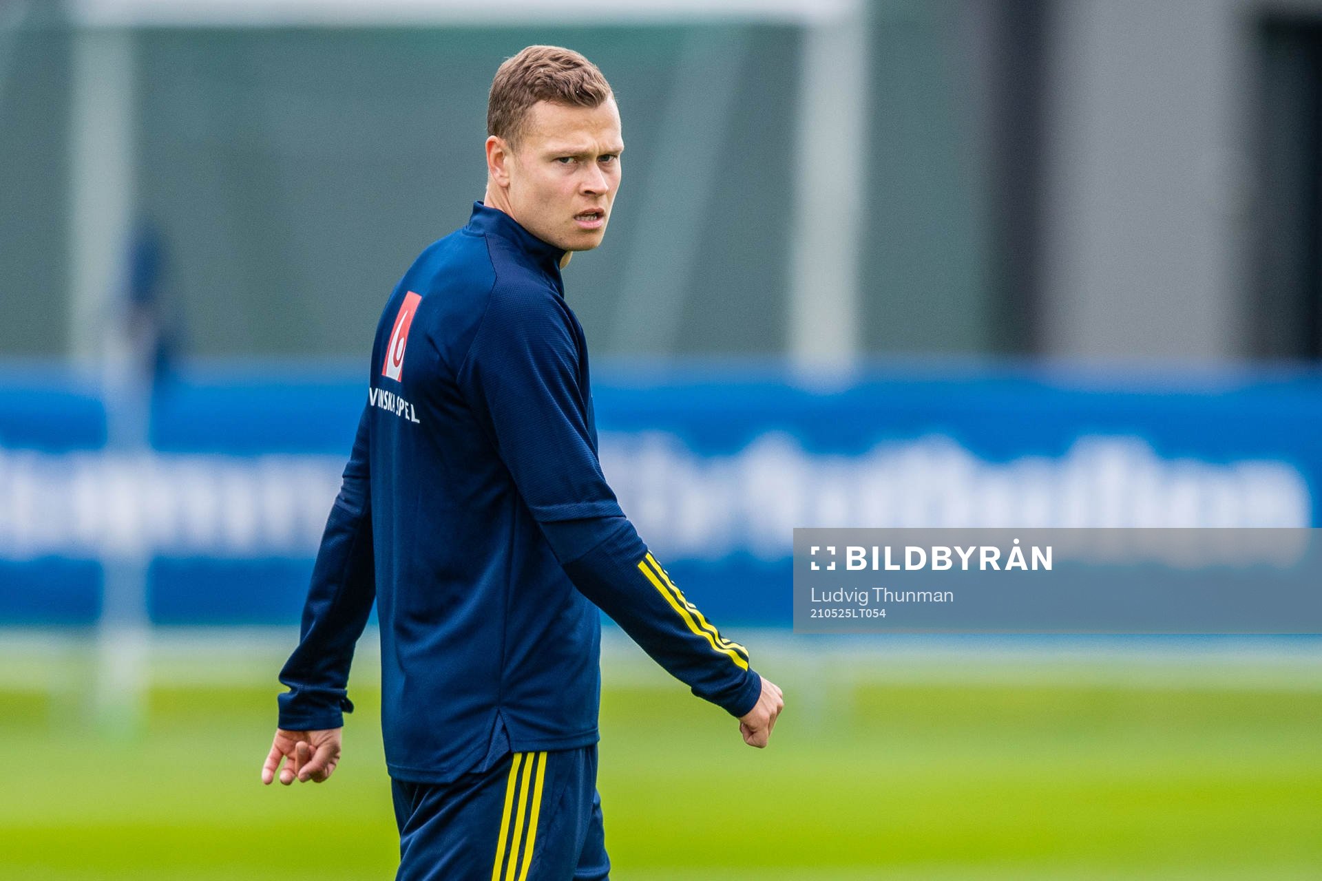 Viktor Claesson