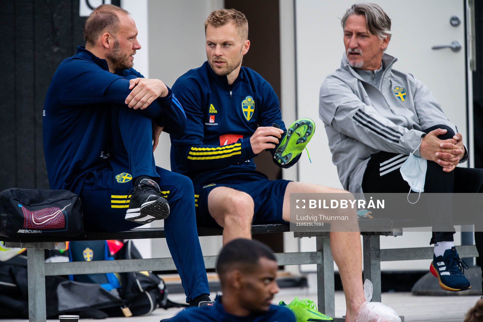 Andreas Granqvist  and Sebastian Larsson