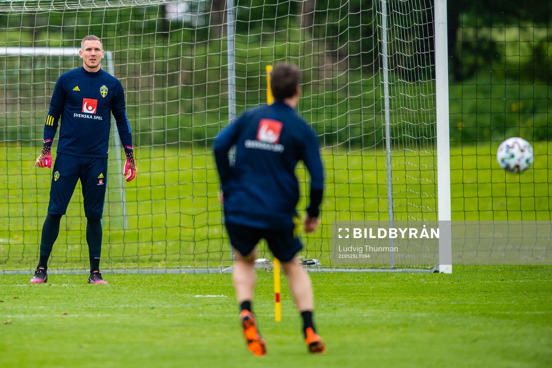Goalkeeper Robin Olsen