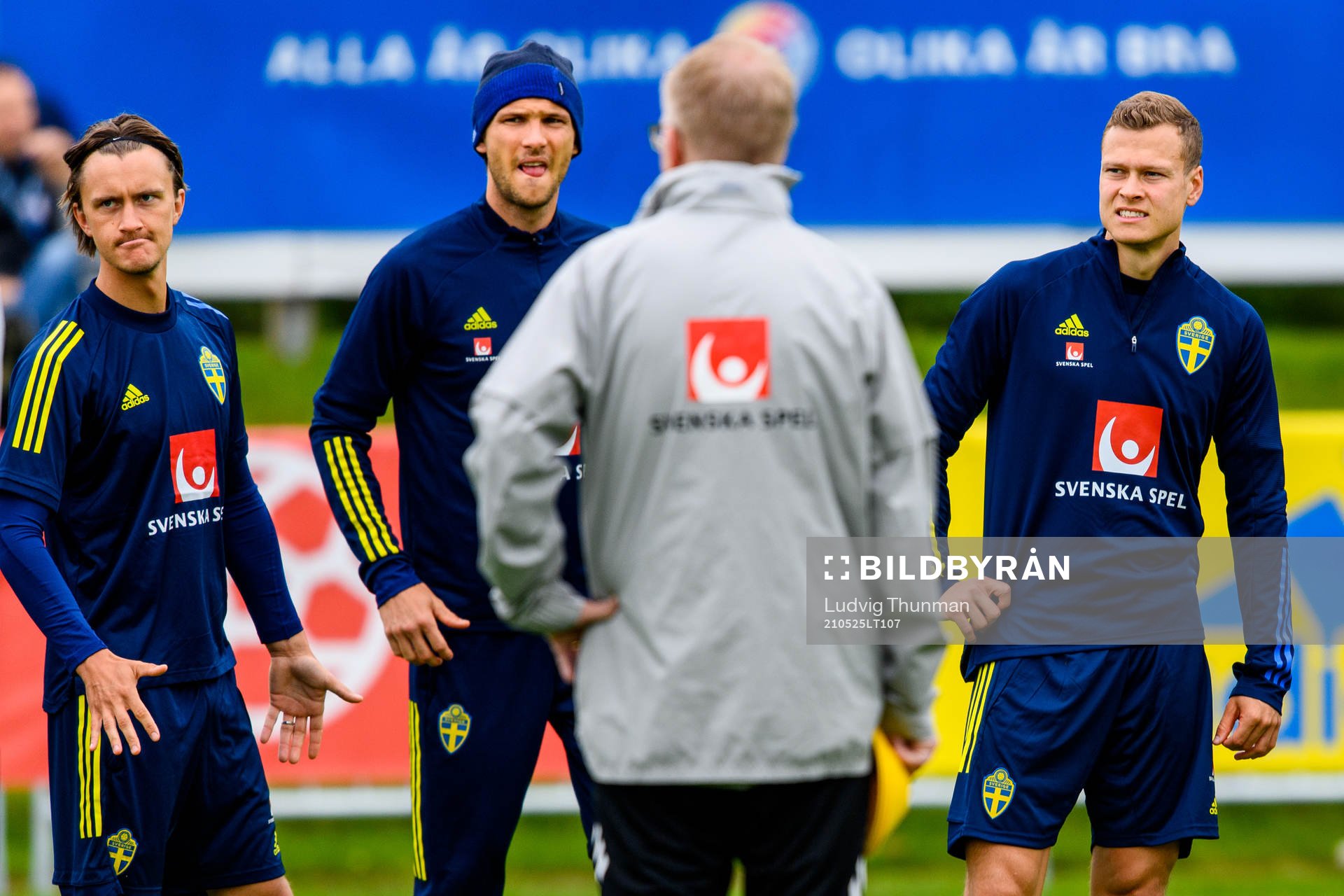 Kristoffer Olsson, Albin Ekdal and Viktor Claesson