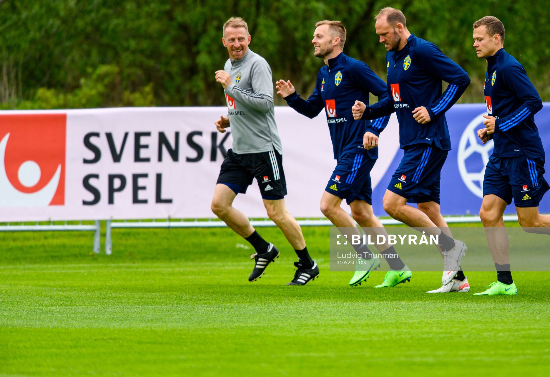 Fredrik Larsson, physiotherapist, Sebastian Larsson,