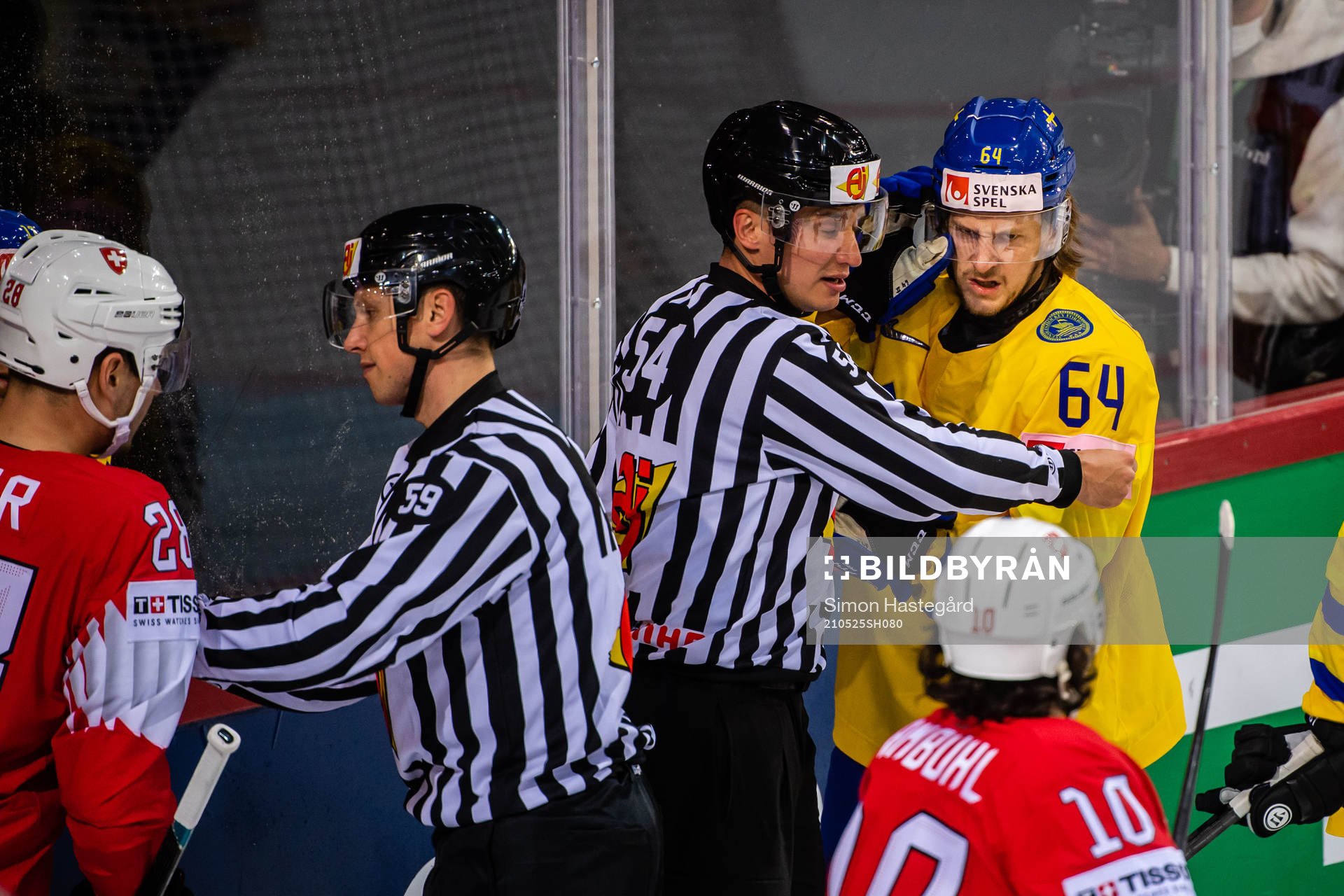 Jonathan Pudas of Sweden in a fight