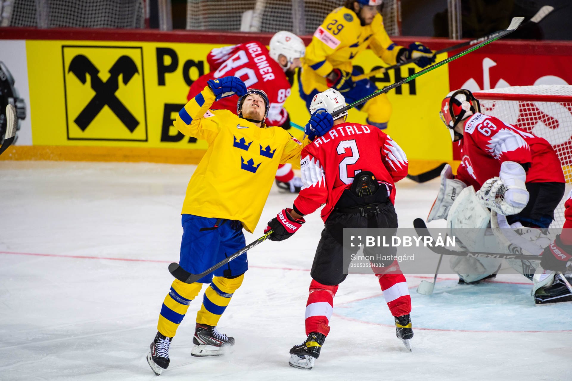 Jesper Frödén of Sweden and Santeri Alatalo of Switzerland